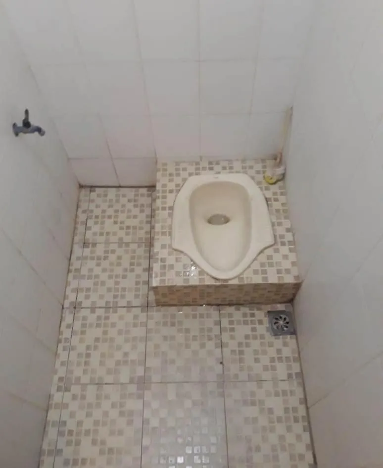 Bathroom in Selaras Kost Syariah