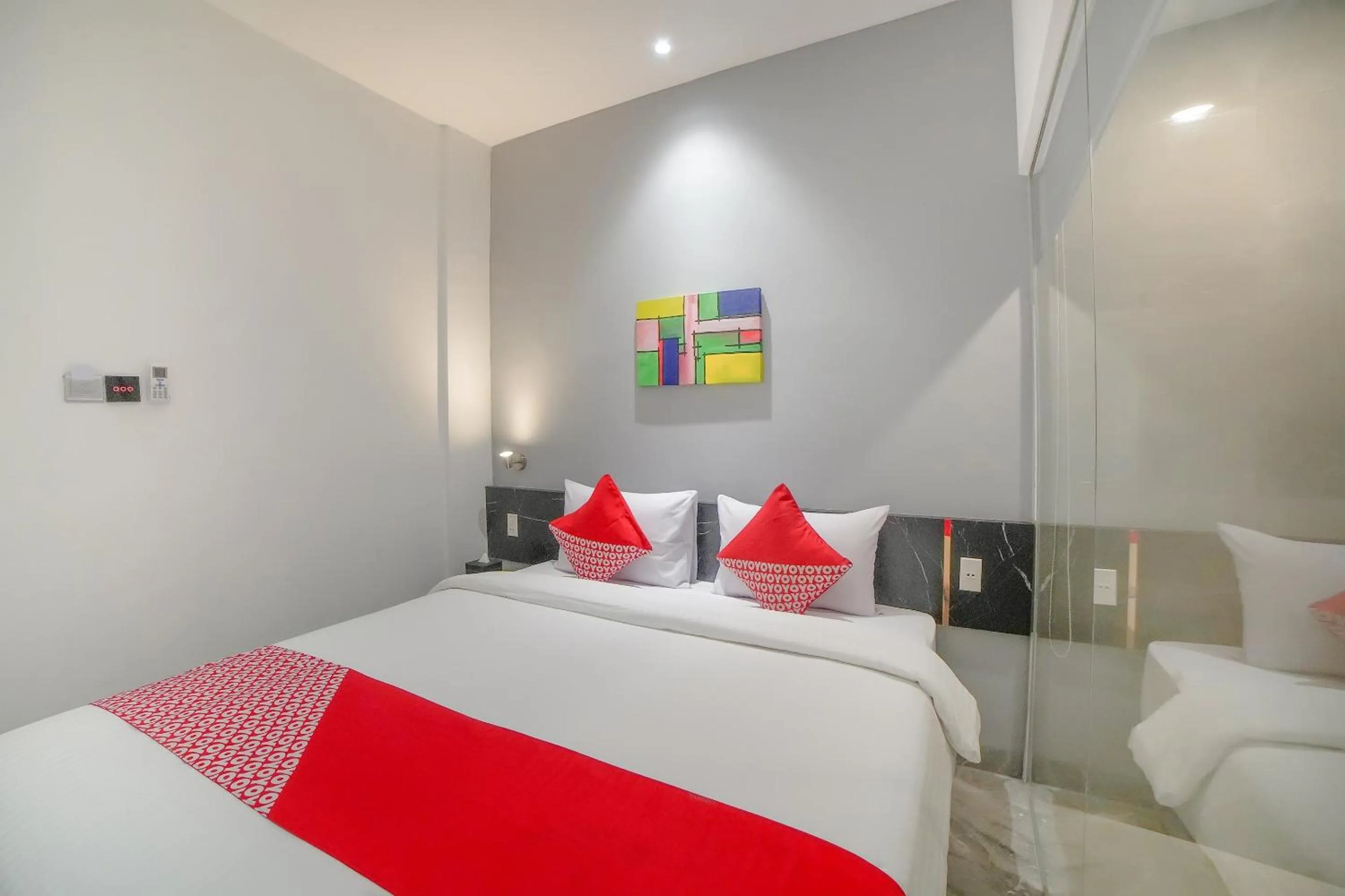 Bedroom, Bed in Capital O 90447 Kardopa Hotel Megapark