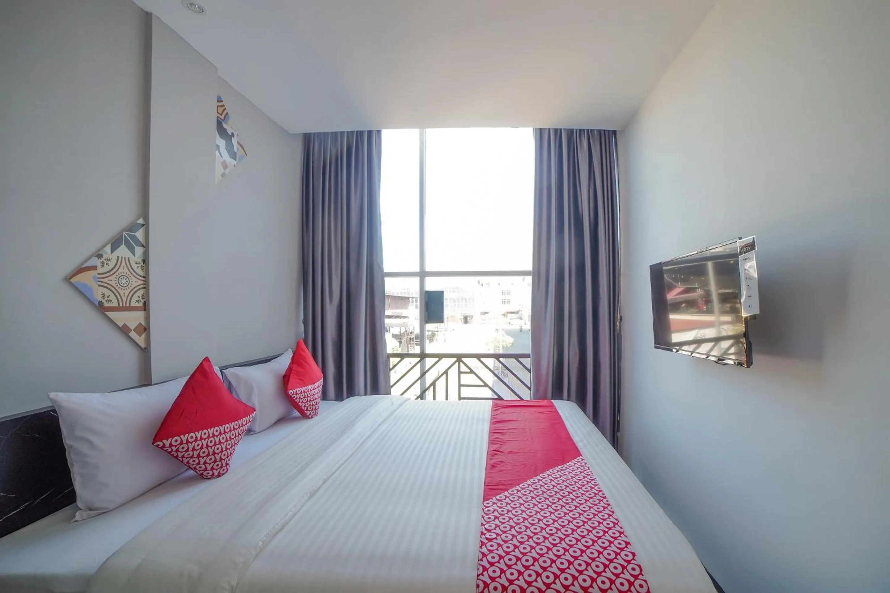 Bedroom, Bed in Capital O 90447 Kardopa Hotel Megapark