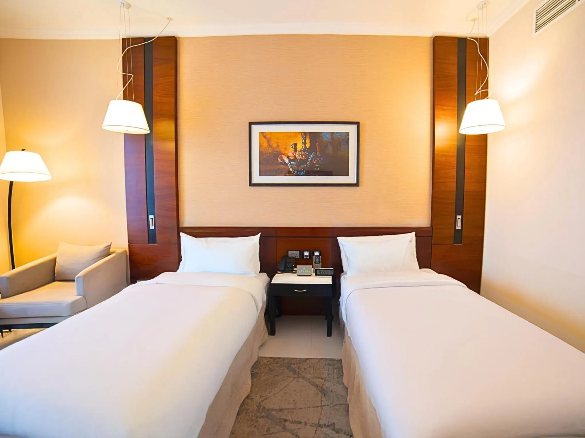 Breakfast, Bed in Asma Hotel Al Barsha