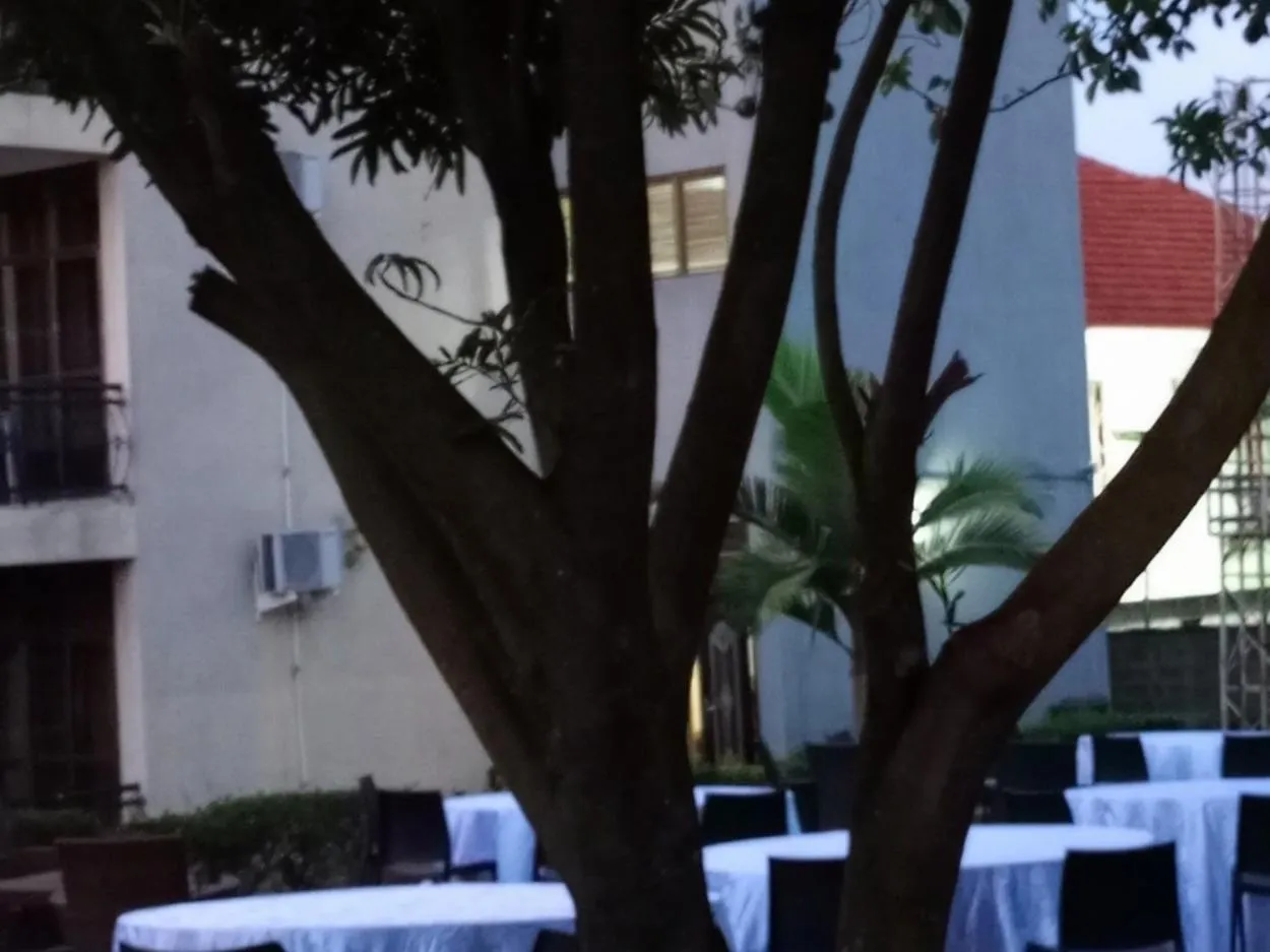 Frontiers Hotel & Conference Entebbe