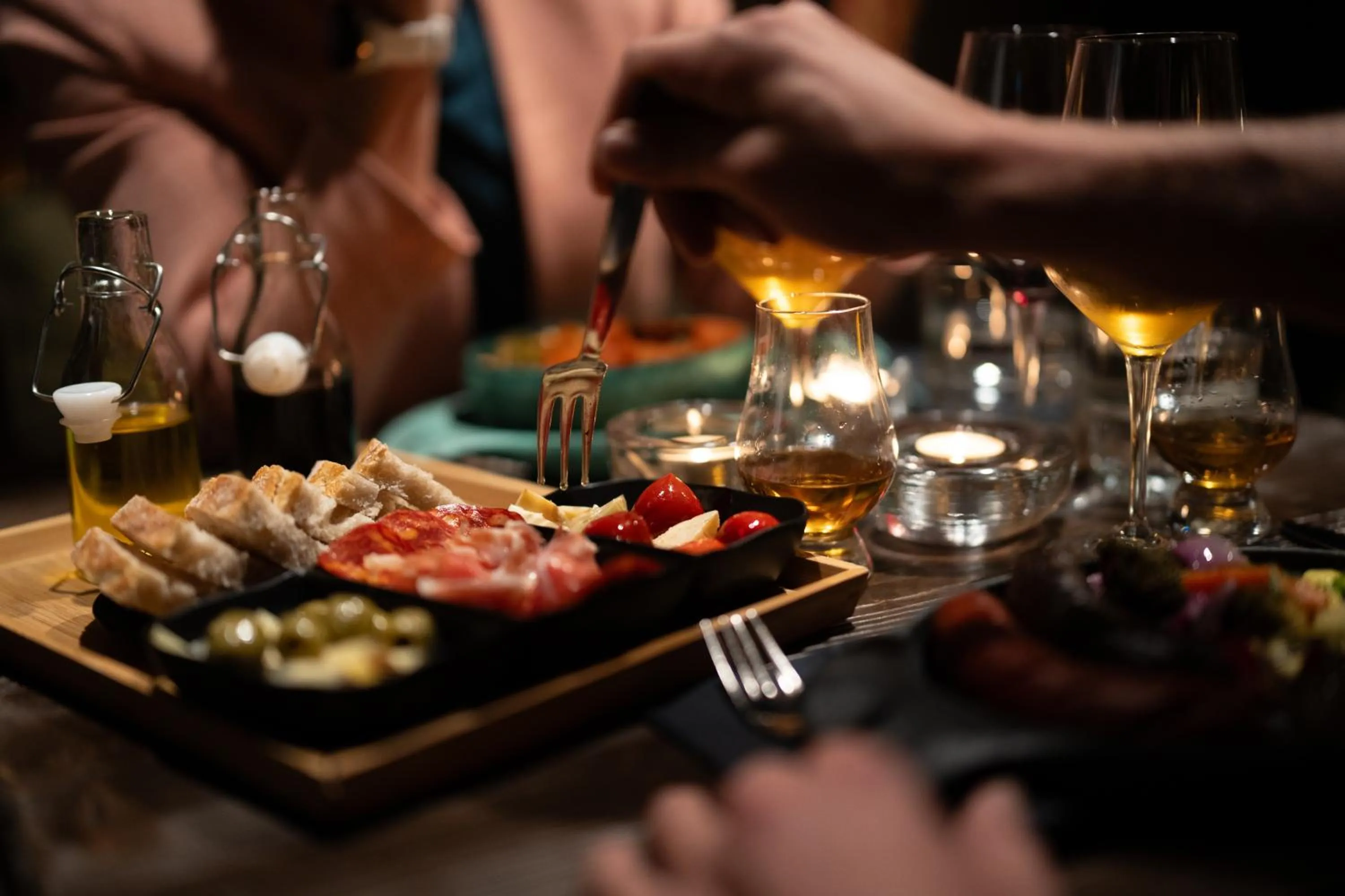 Restaurant/places to eat in Haltia Lake Lodge nature boutique hotel & glamping