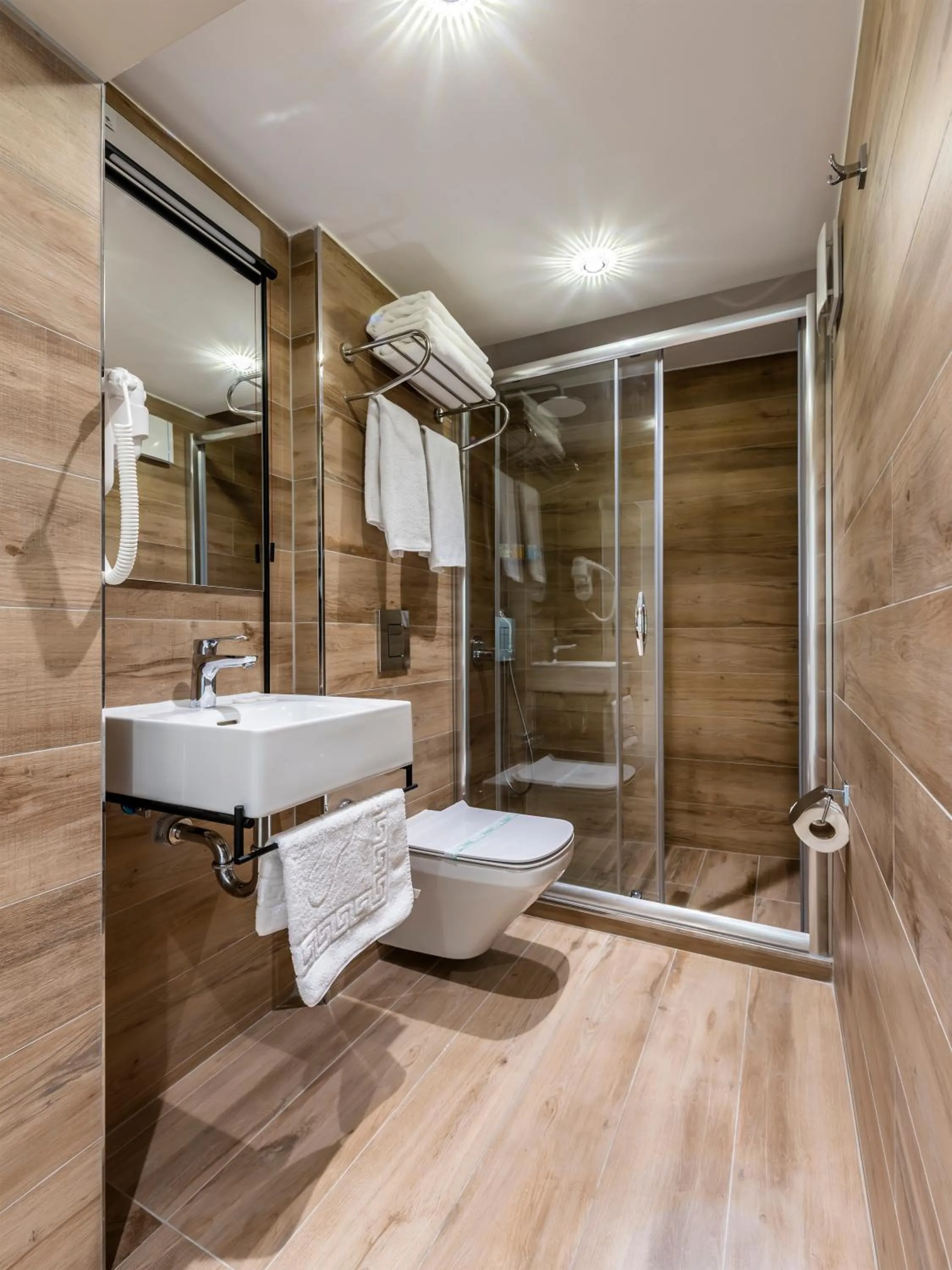 Bathroom in Endican Sultanahmet Hotel