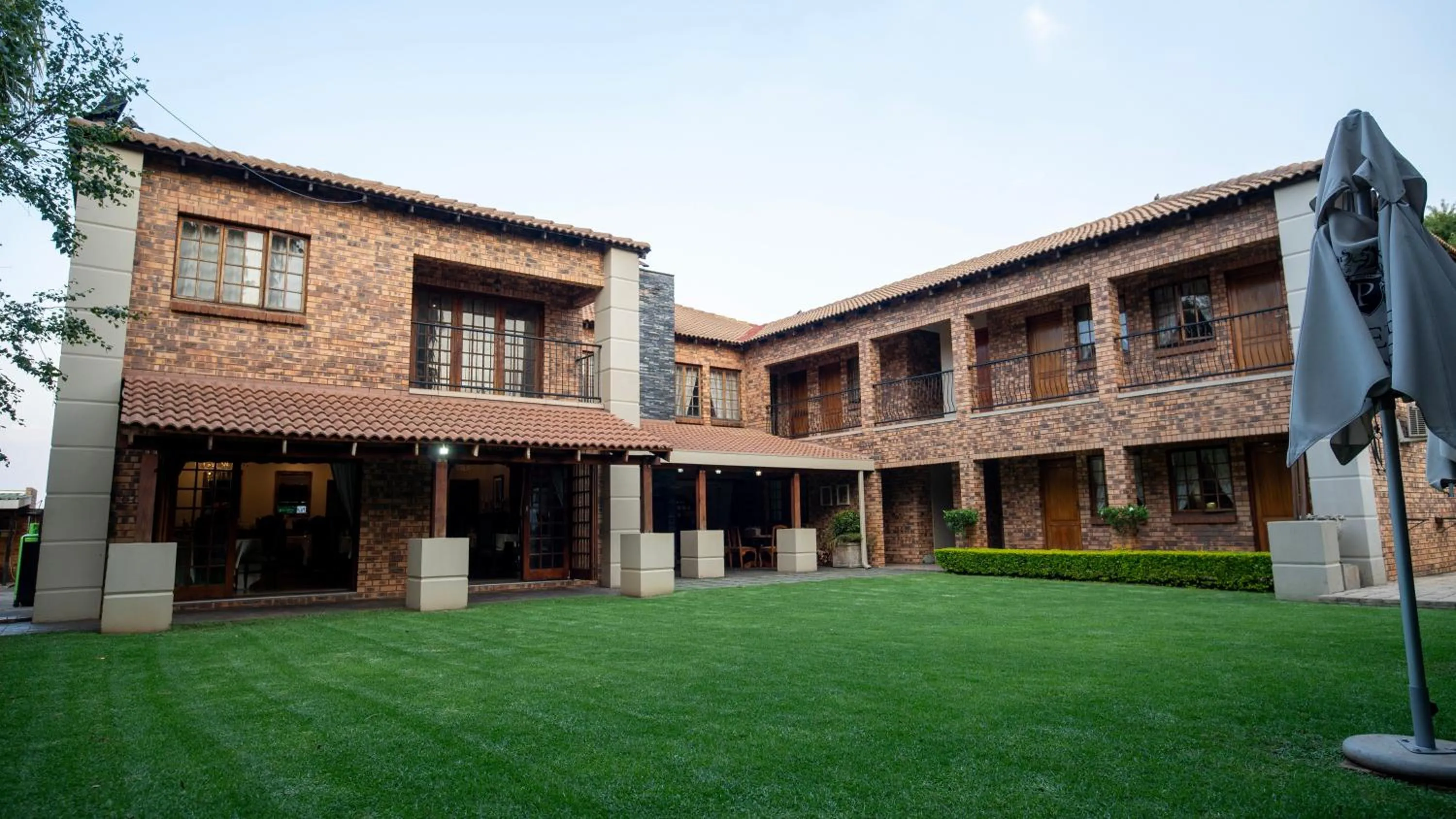 Garden in Alveston Manor Boutique Hotel & Spa