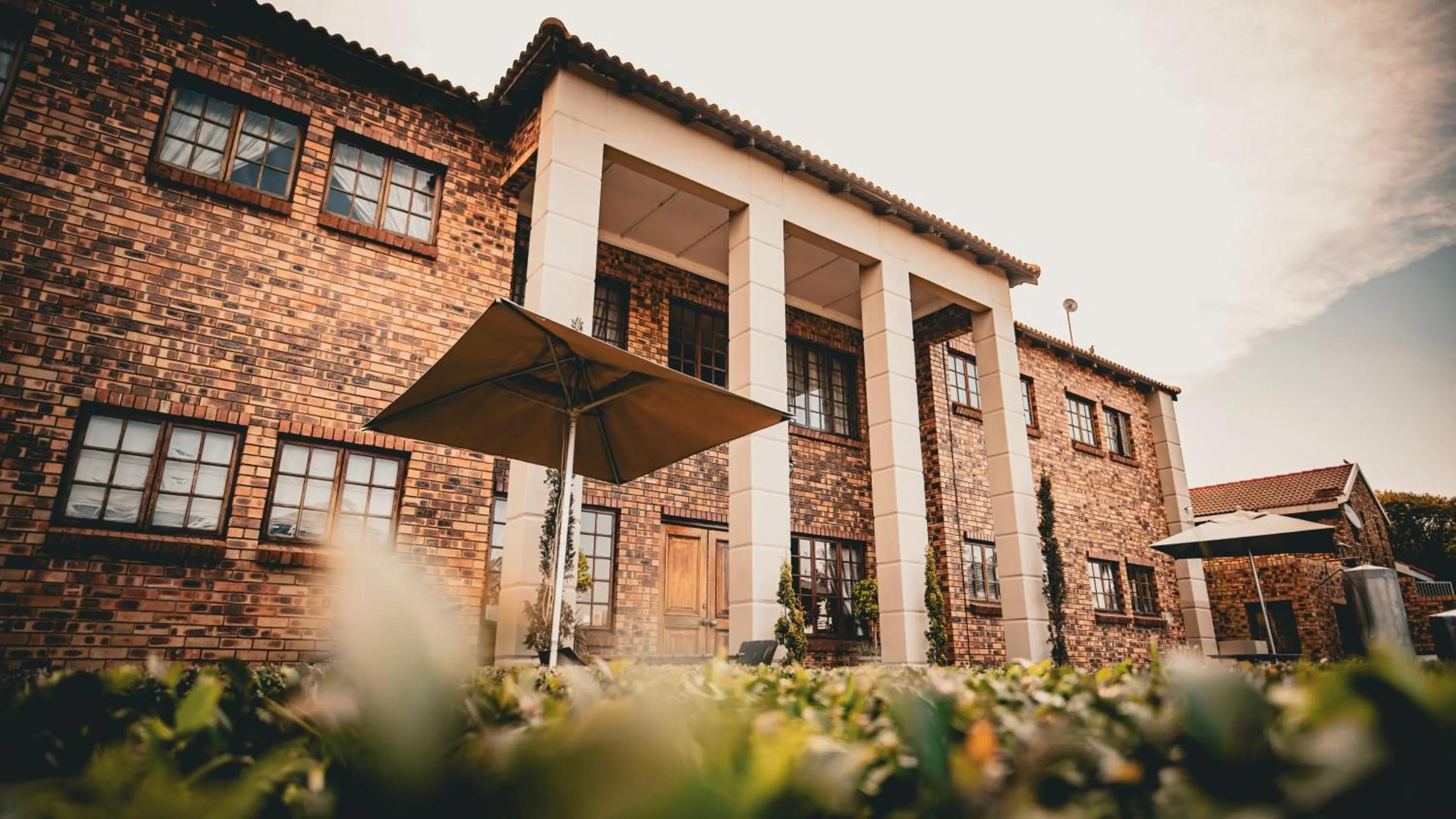 Property building in Alveston Manor Boutique Hotel & Spa