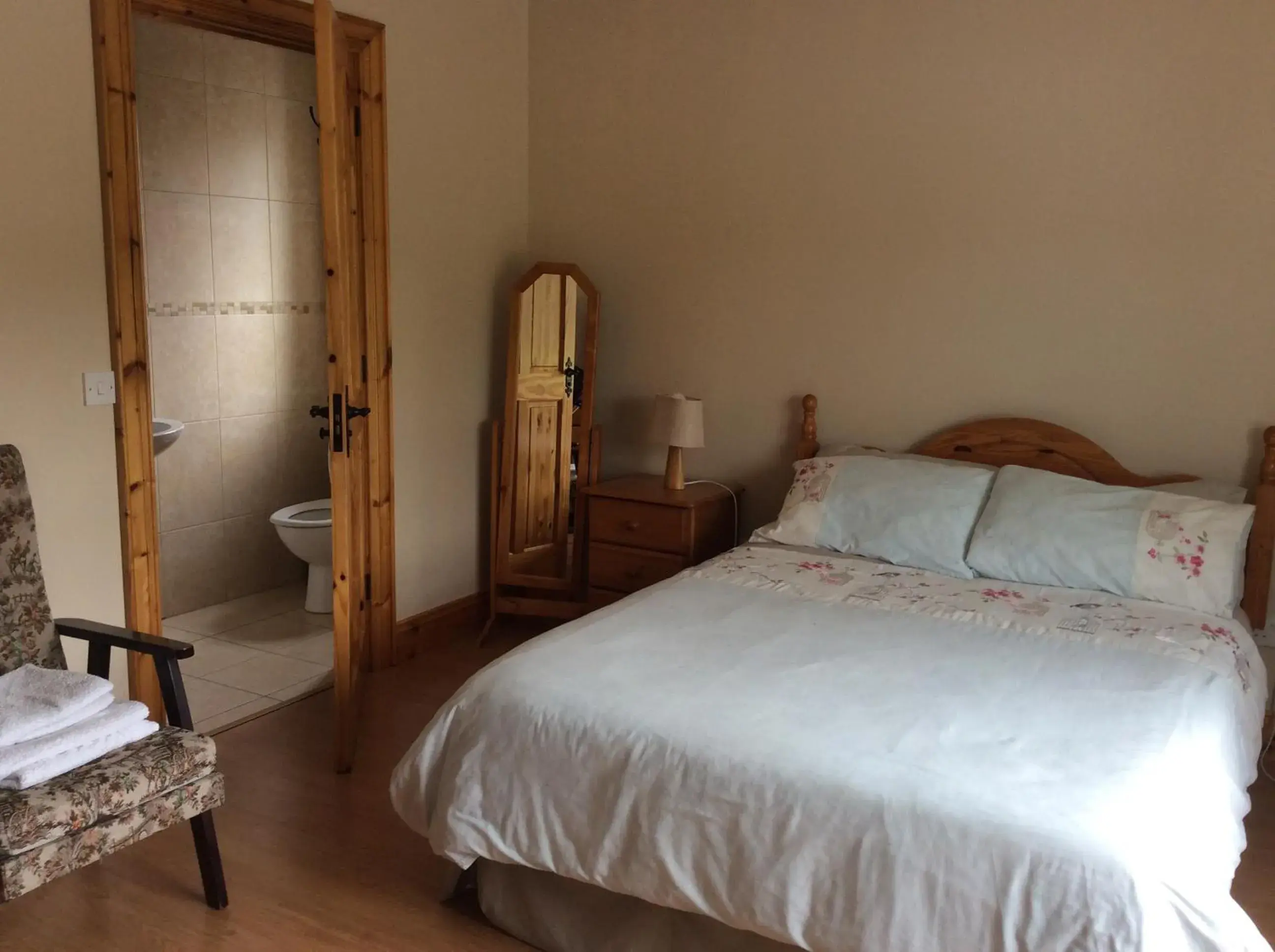 Double Room in Ardaobhainn Double Room in Ardaobhainn