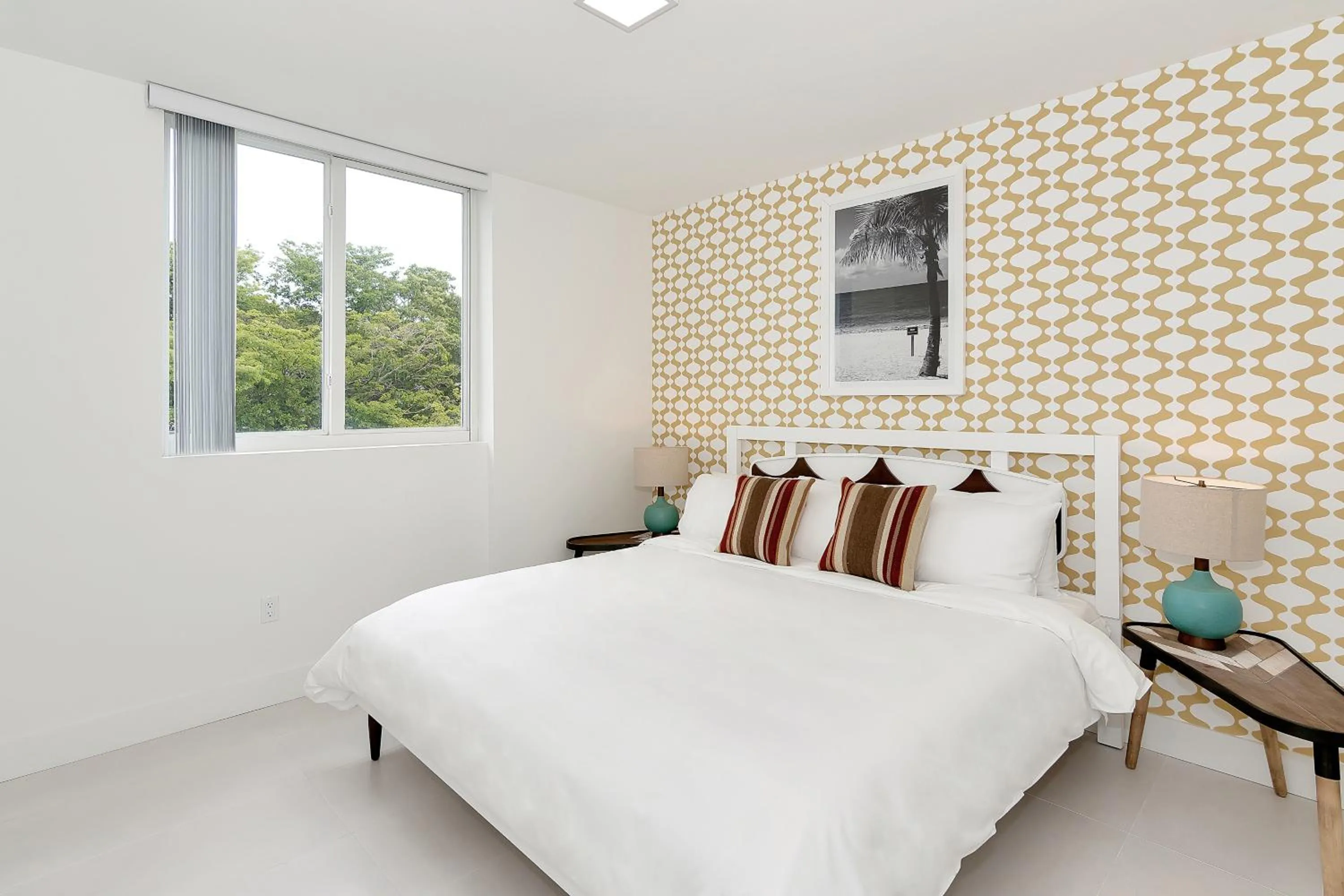 Bedroom, Bed in Roami at Grove 27