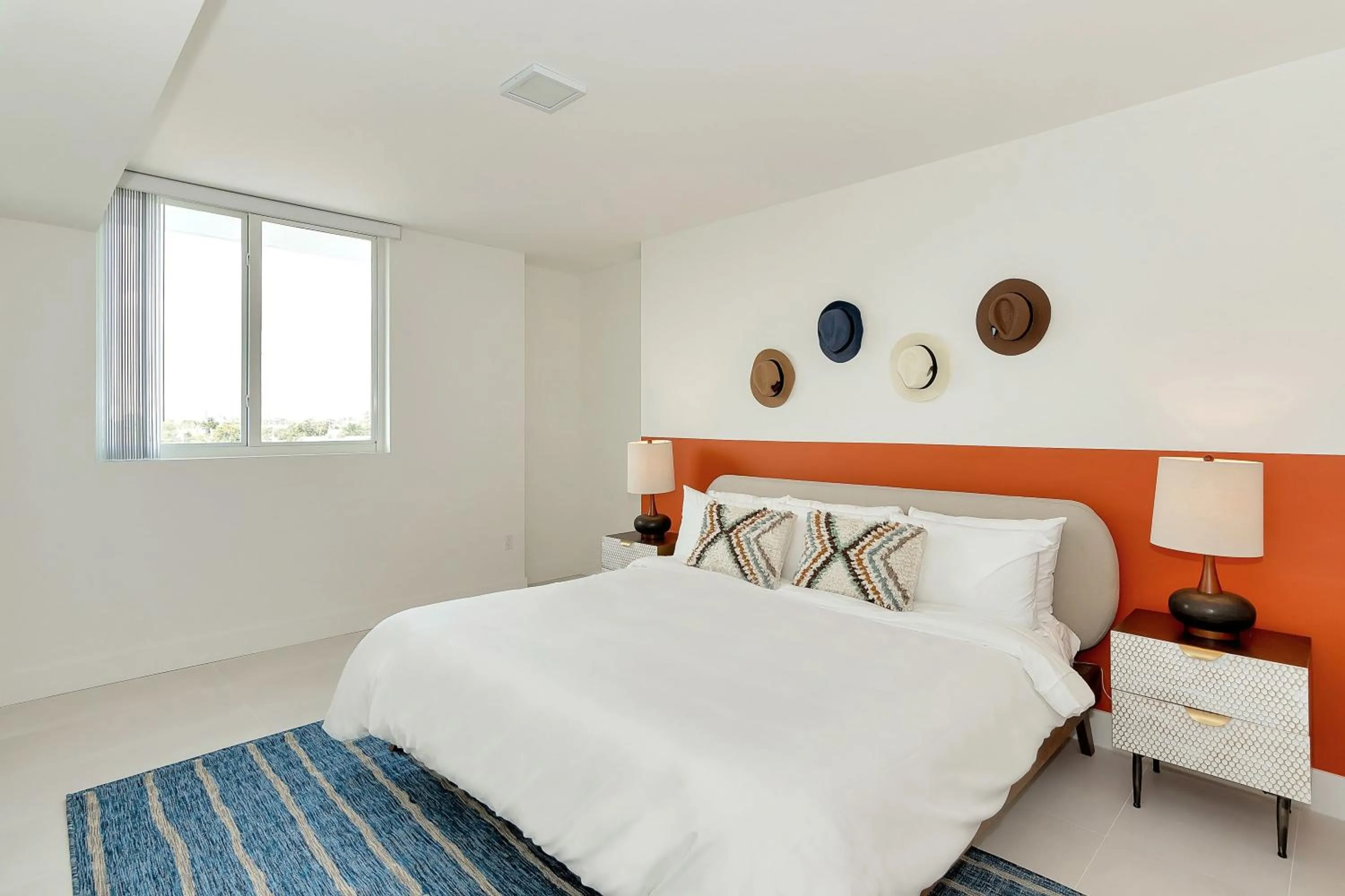 Bedroom, Bed in Roami at Grove 27