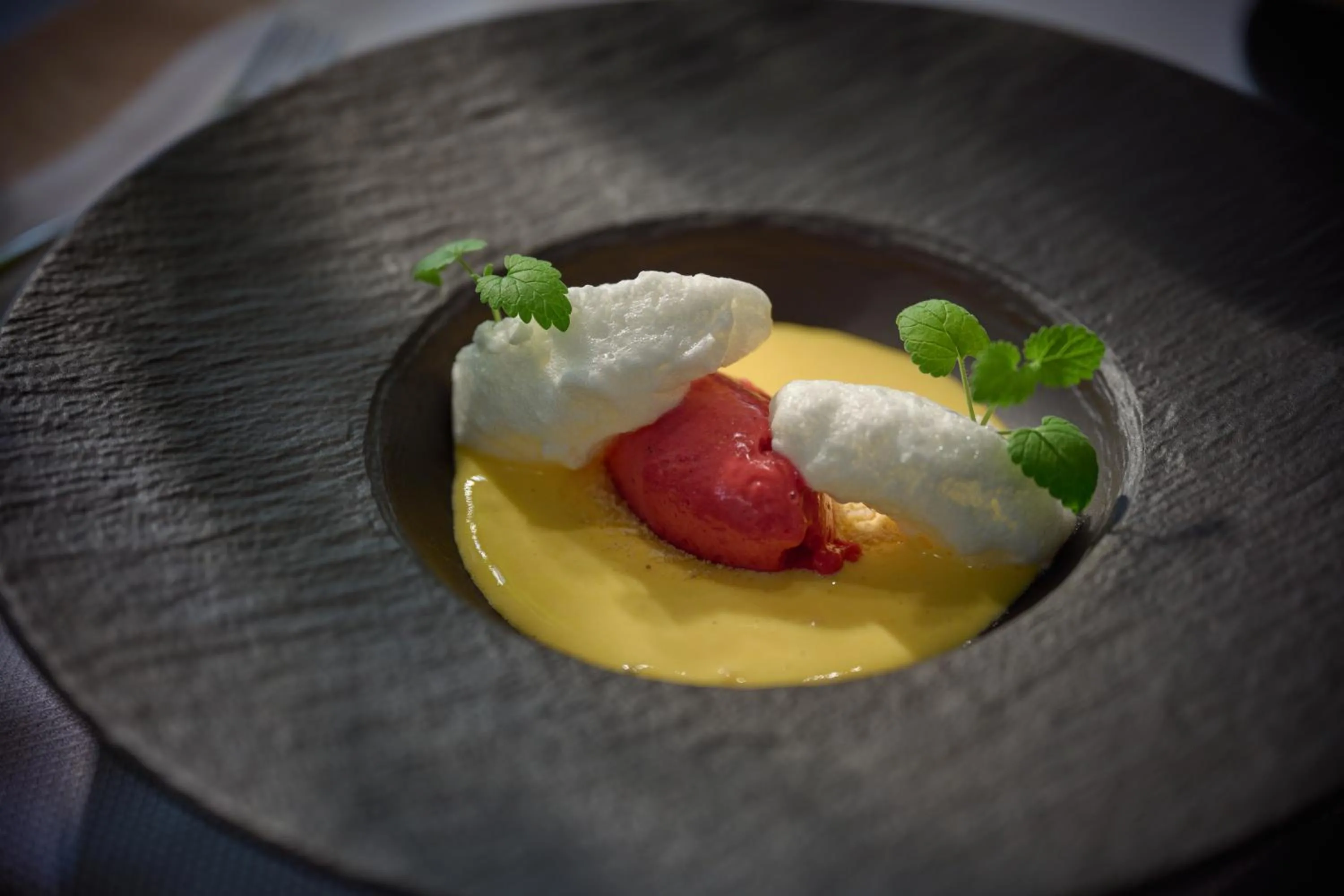 Food and drinks in Triangel Boutique Hotel