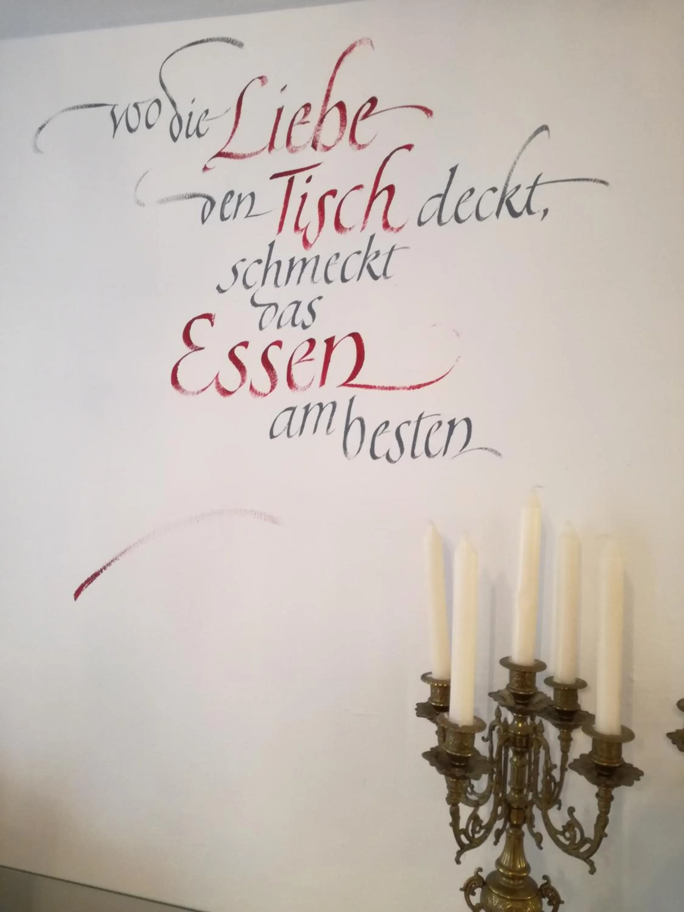 Decorative detail in Castle Hotel