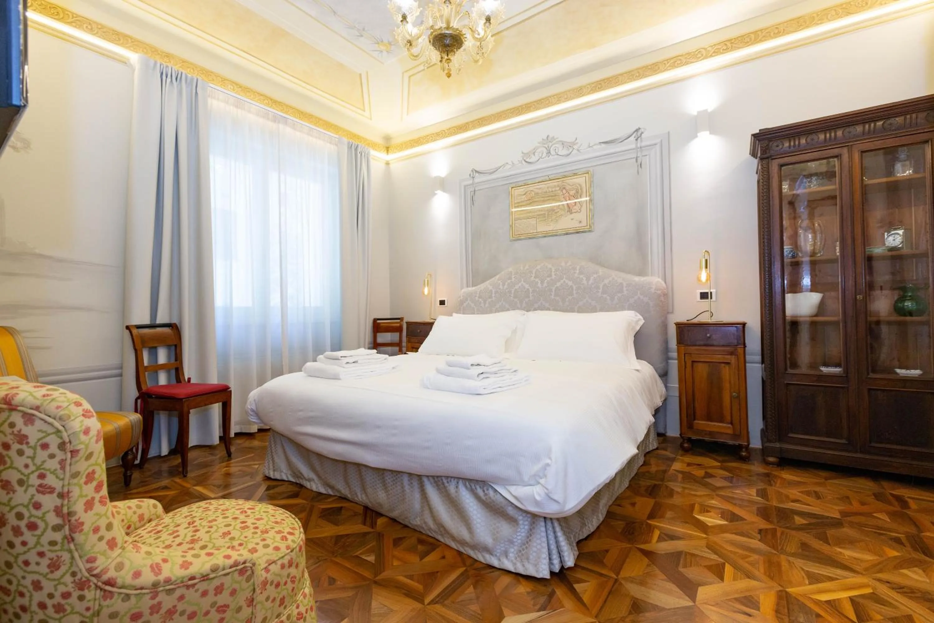 Photo of the whole room, Bed in Villa Tortorelli