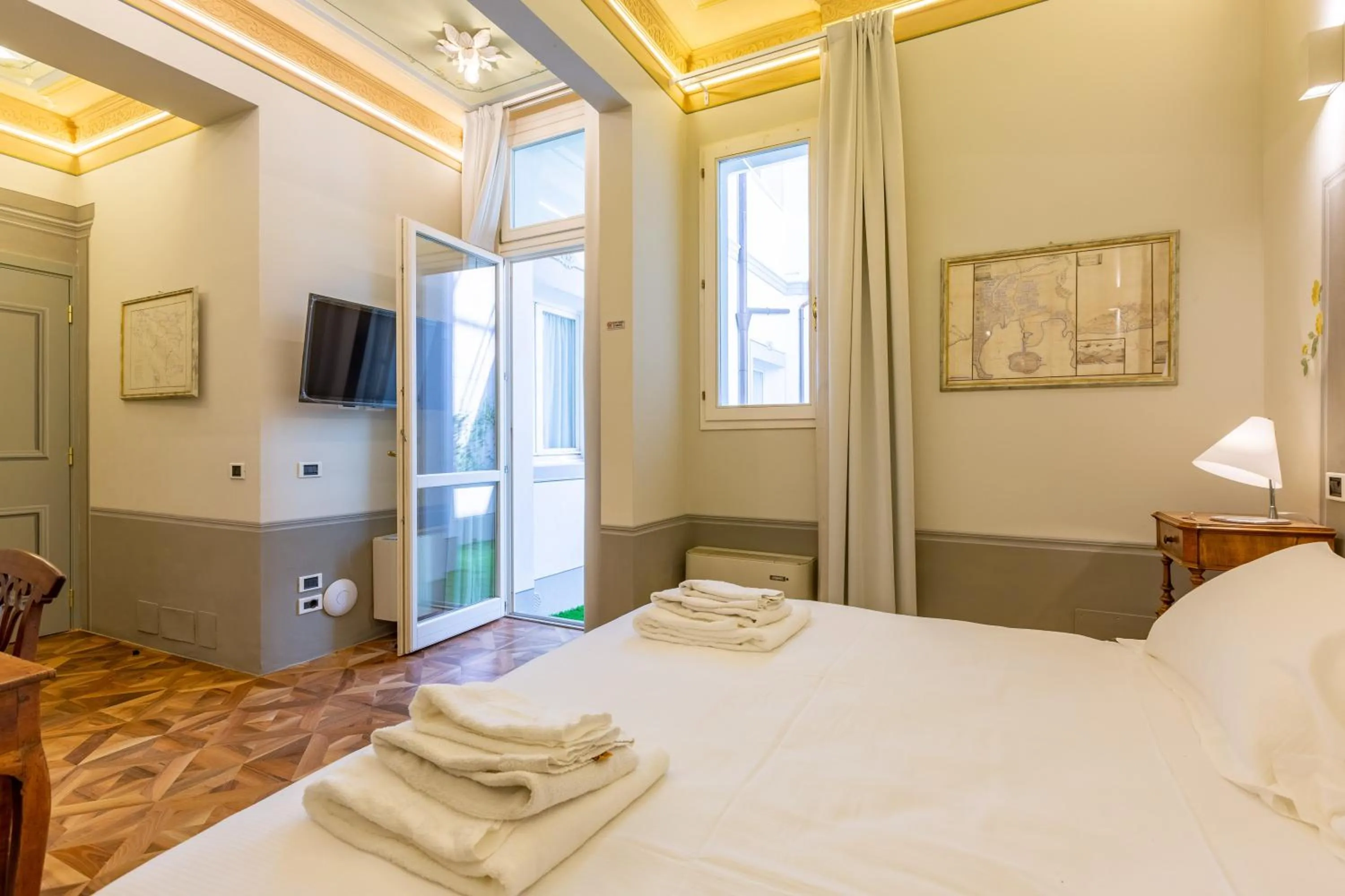 Photo of the whole room, Bed in Villa Tortorelli