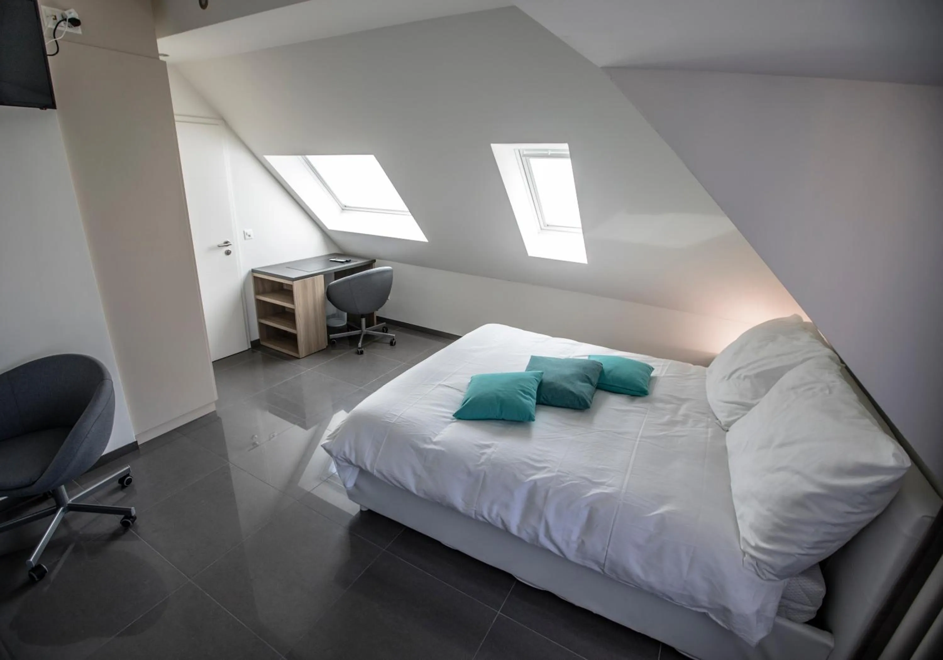 Bed in Self Check-In Hotel Kernhof Langstrasse