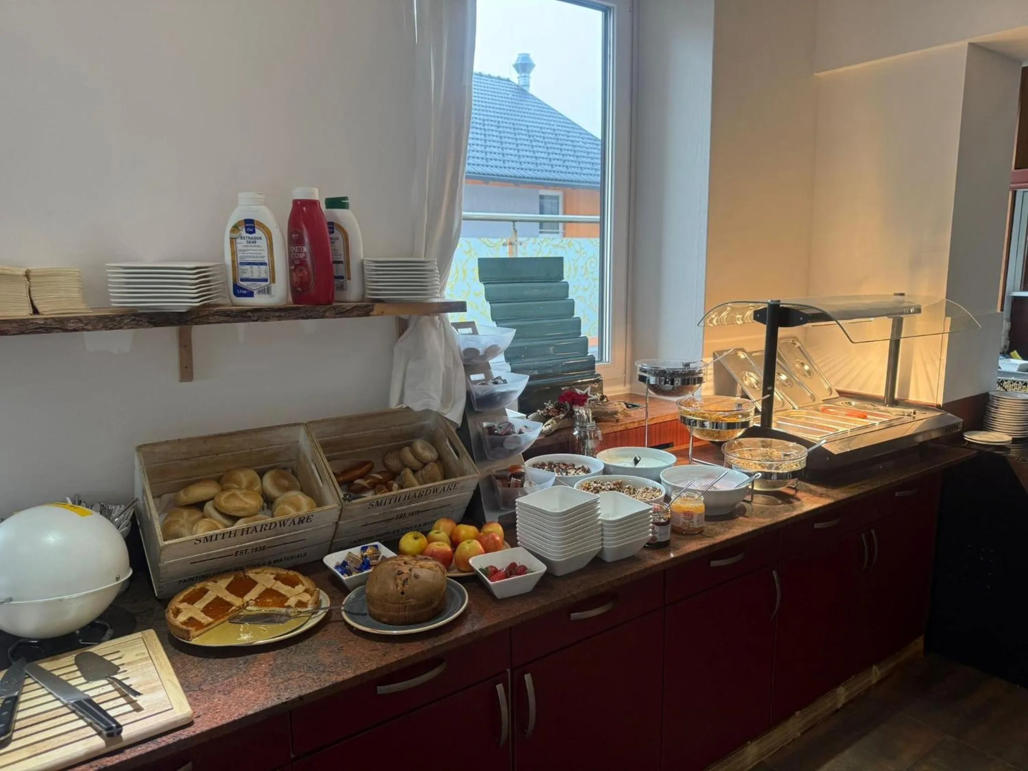 Buffet breakfast in Hotel Vogelweiderhof