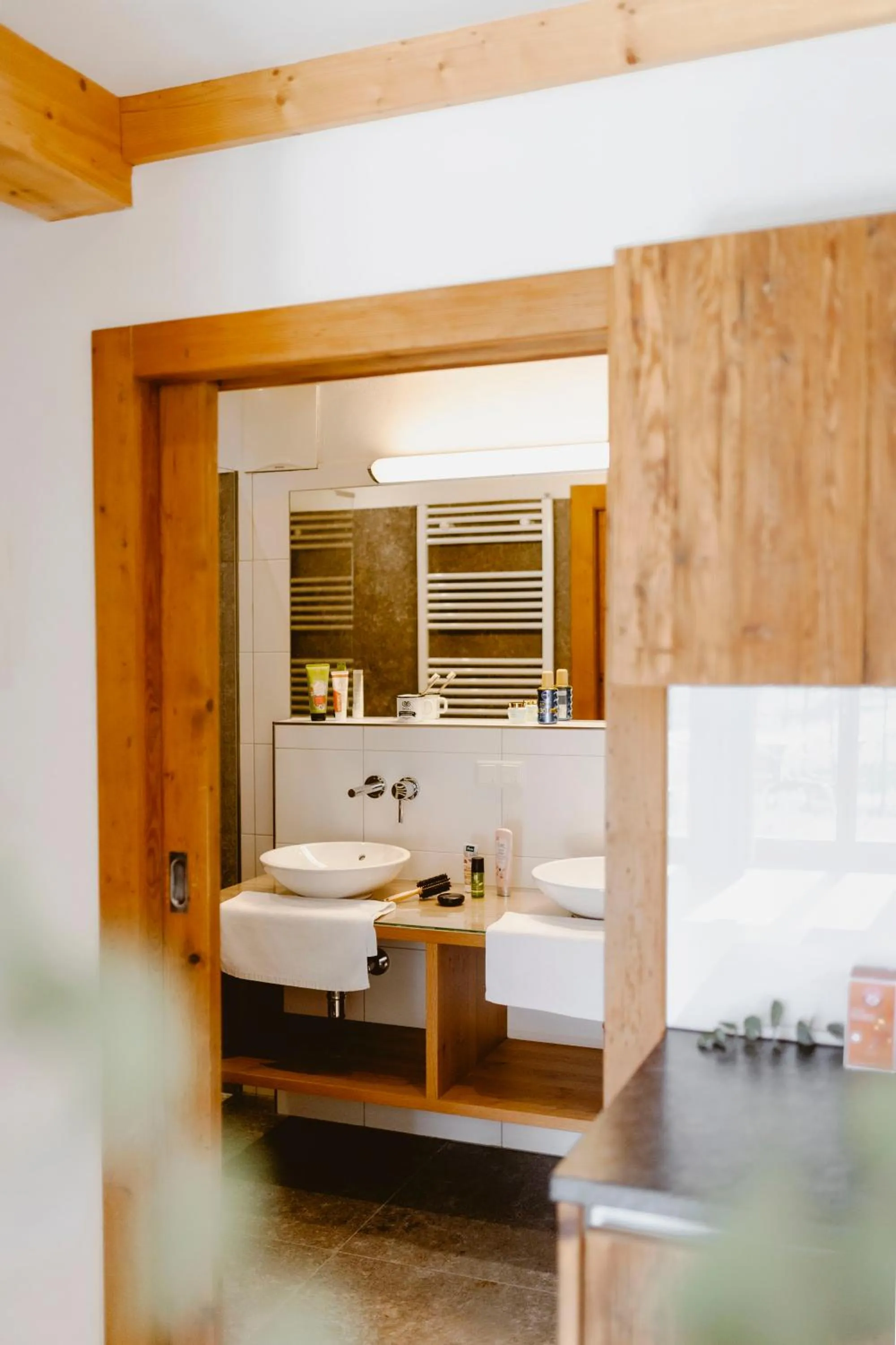 Bathroom, Bed in Seehotel Berau