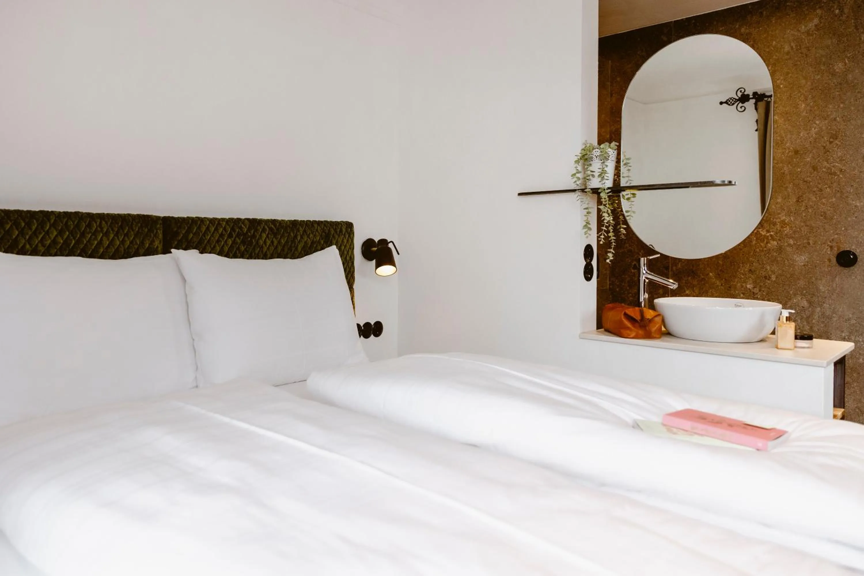 Bed in Seehotel Berau