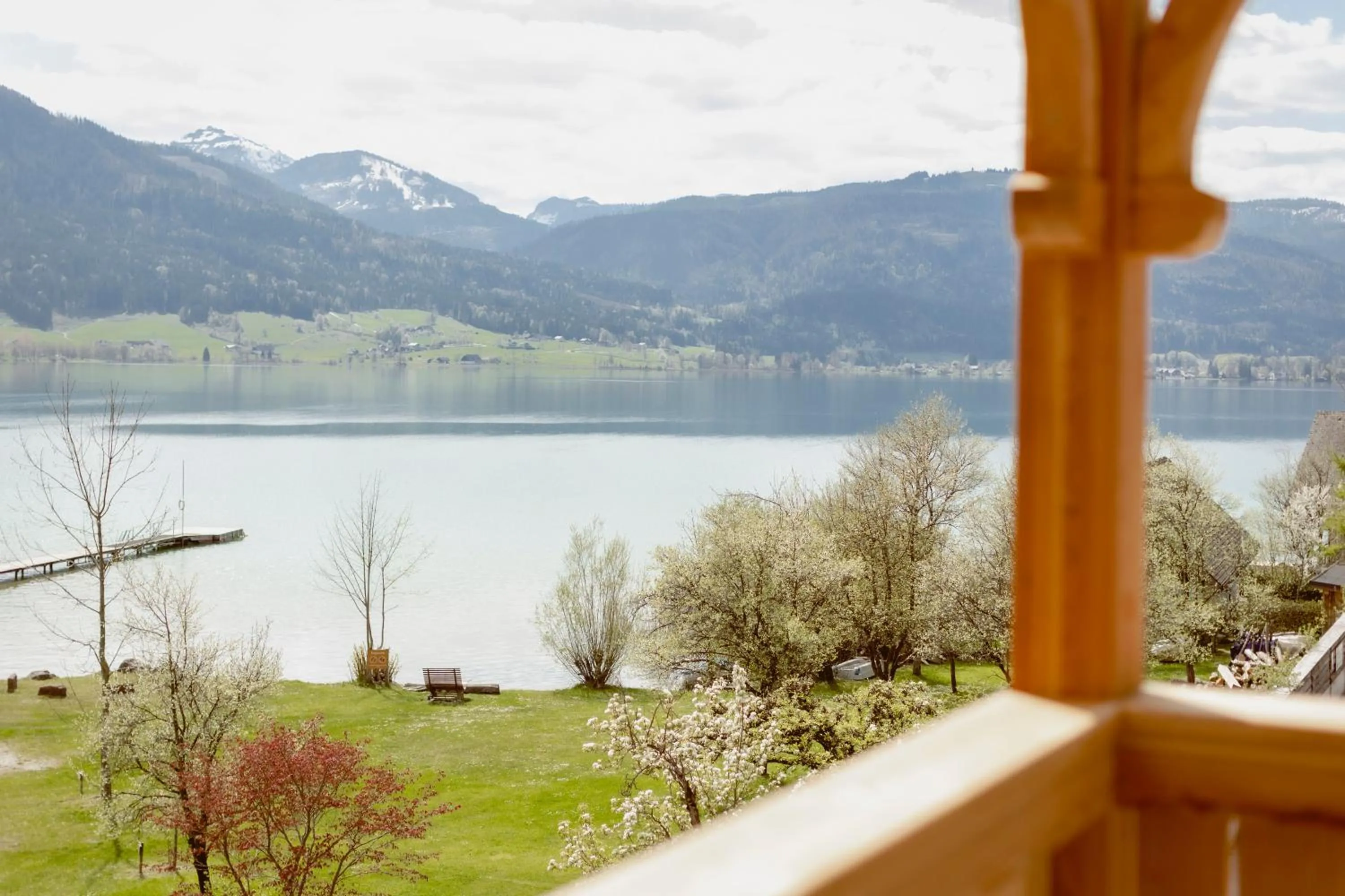 Lake view in Seehotel Berau