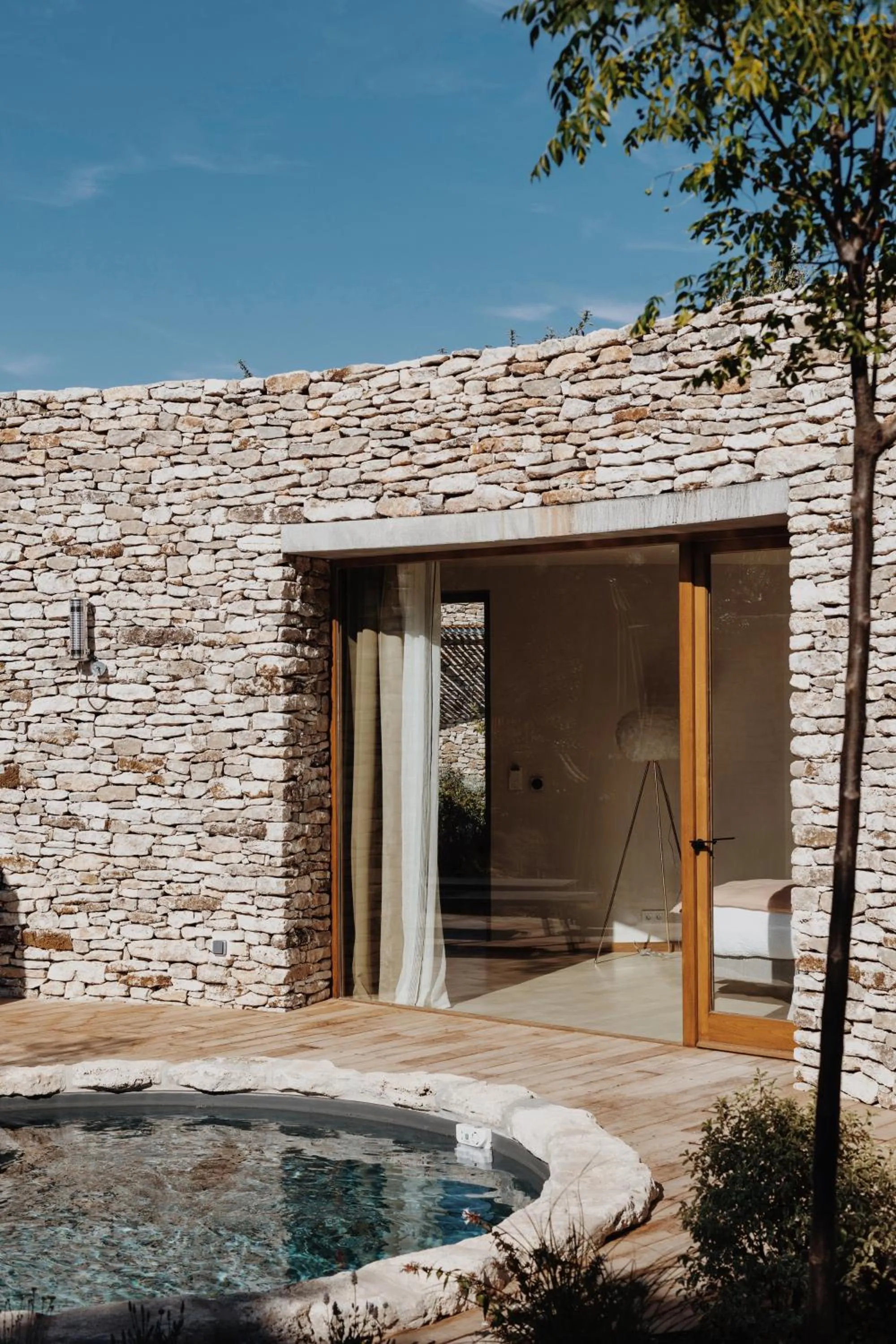 Swimming pool in A SPERANZA Suites avec piscine privative chauffée