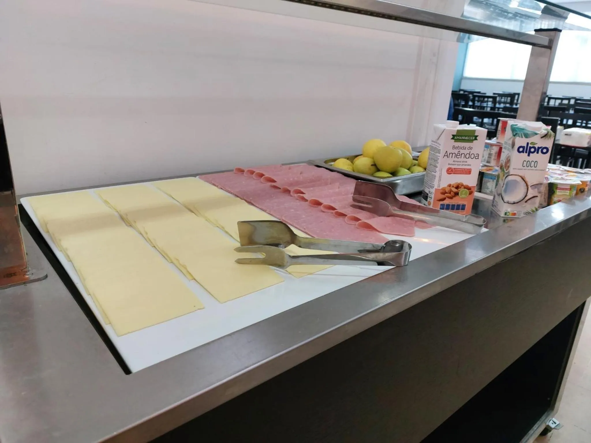 Buffet breakfast in Hotel Coroa de Fátima