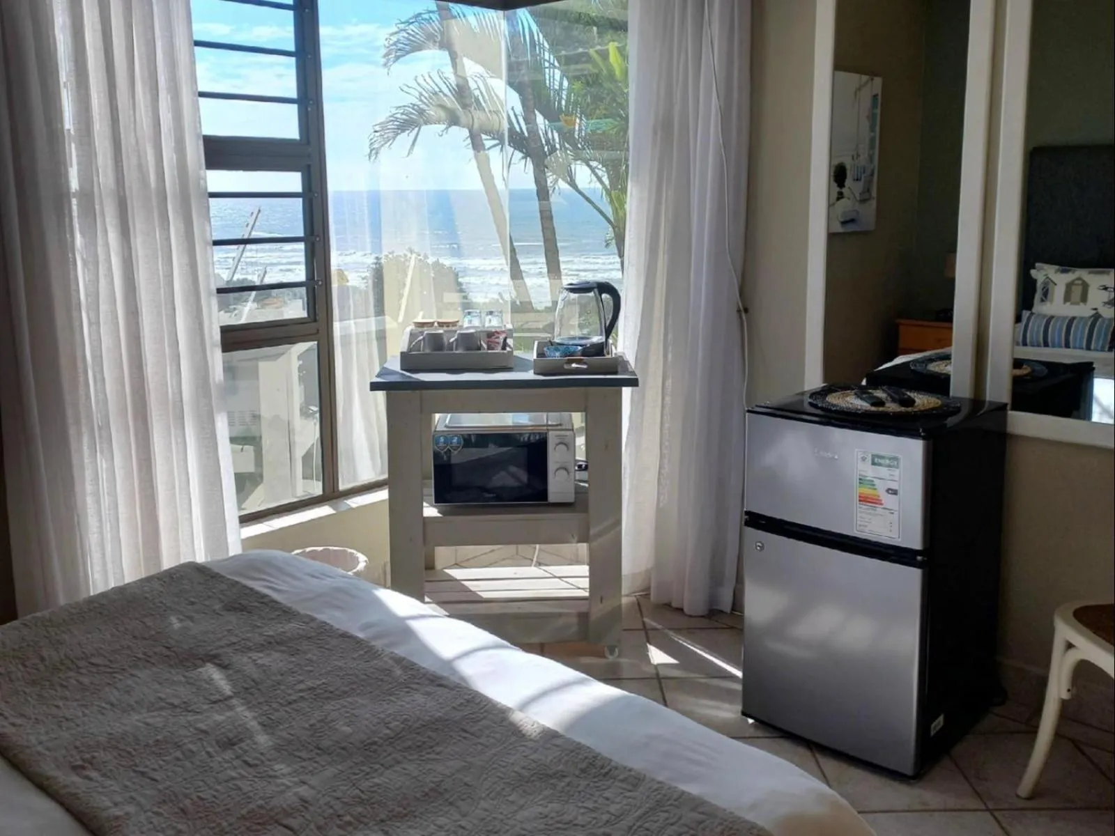 Photo of the whole room, Bed in Waves of Mercy