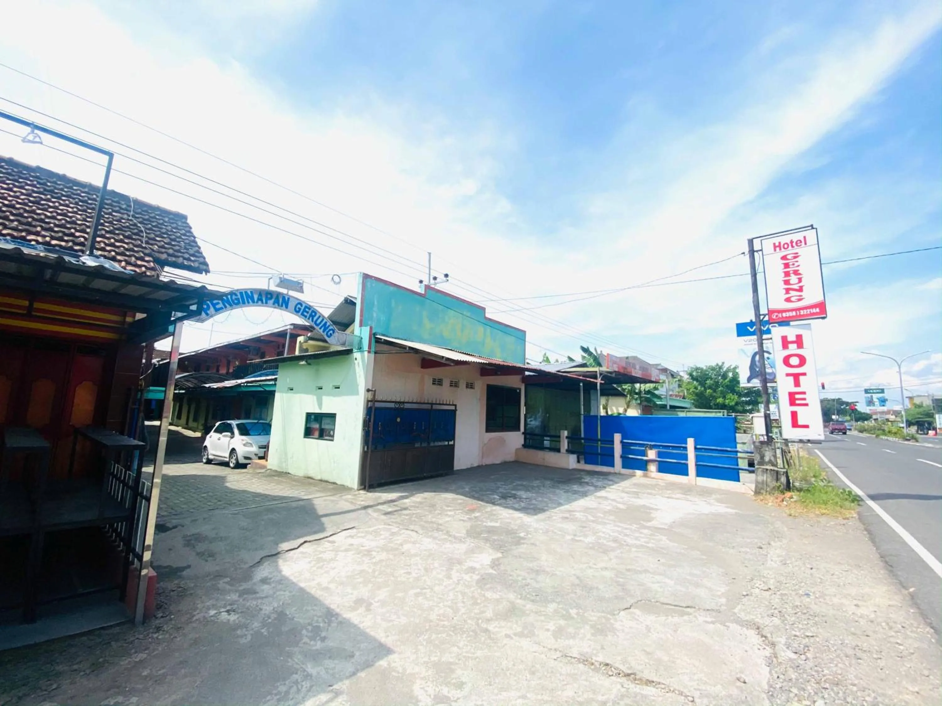 Property building in Hotel Gerung 1 near Alun Alun Nganjuk Mitra RedDoorz