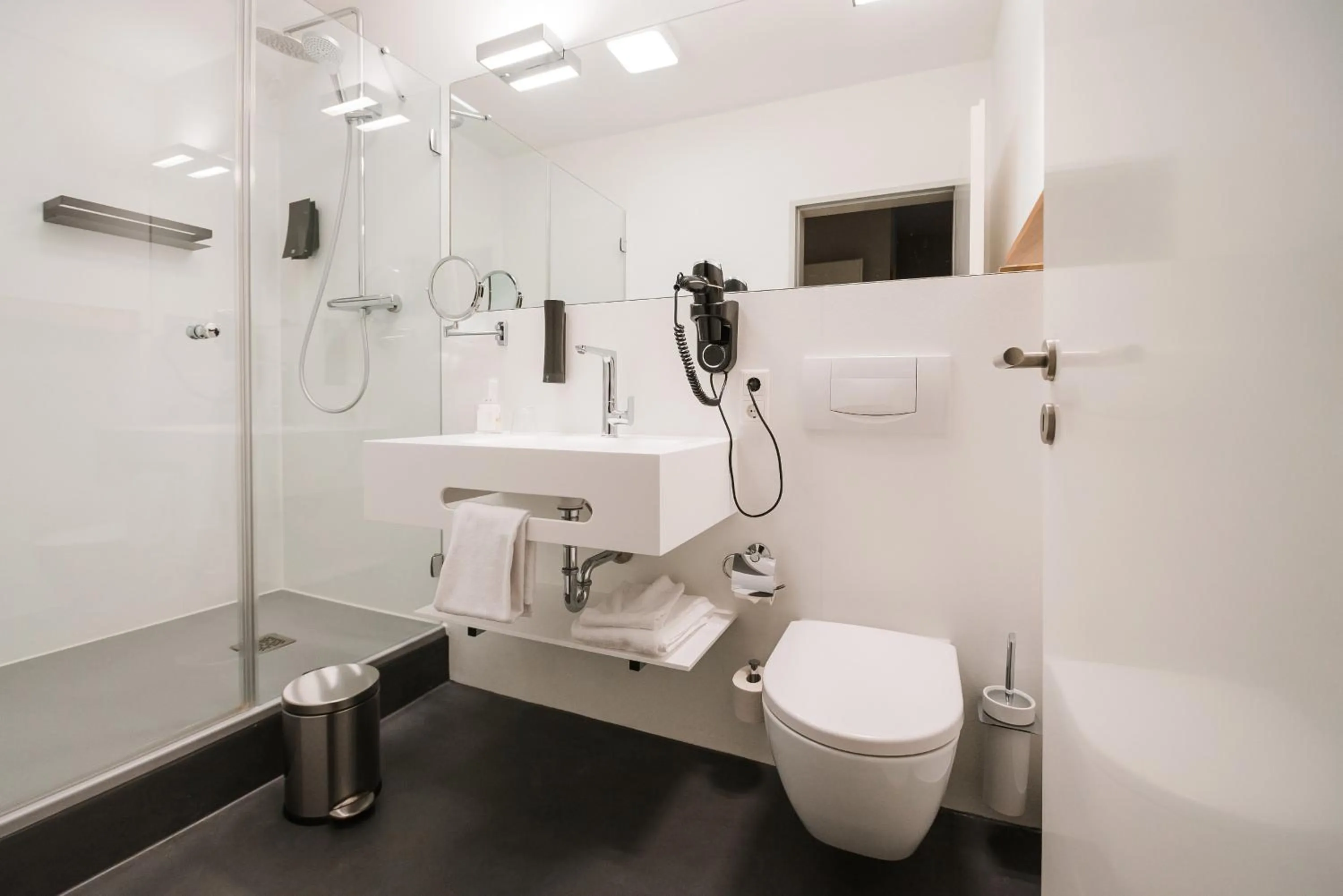 Bathroom in Hotel Landgasthof Zur Post