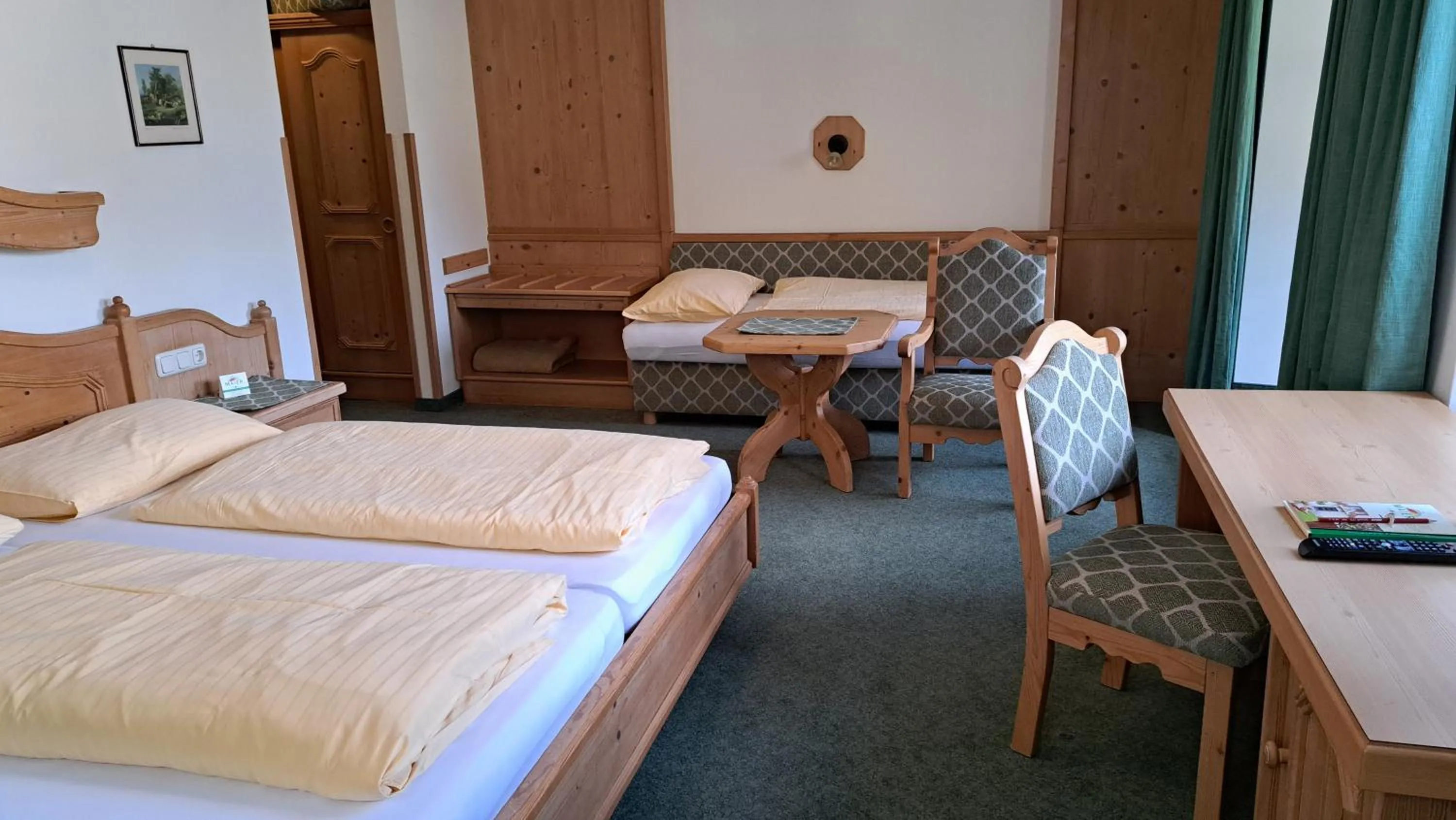 Photo of the whole room, Bed in Familiengasthof Maier