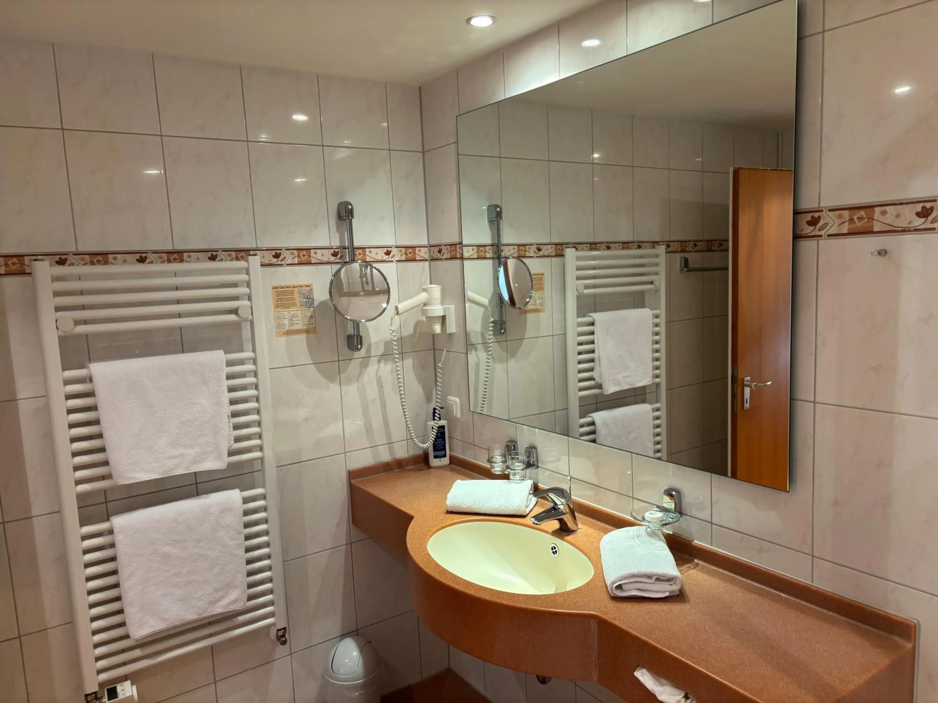 Bathroom in Hotel Haus am Hochwald