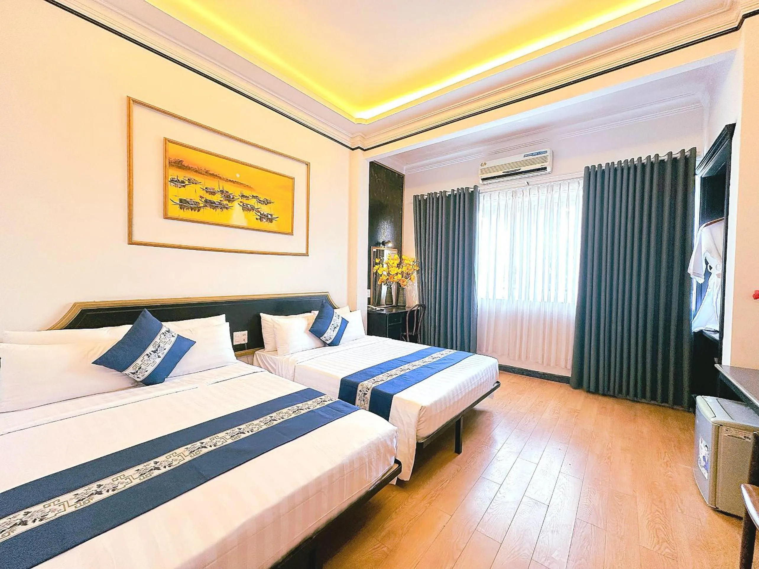 Property building, Bed in New Star Inn Boutique Hotel-Near Bến Thành Market