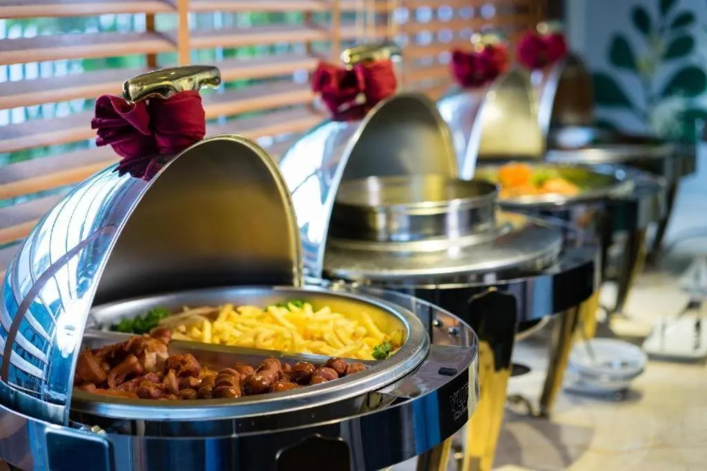 Restaurant/places to eat in New Star Inn Boutique Hotel-Near Bến Thành Market