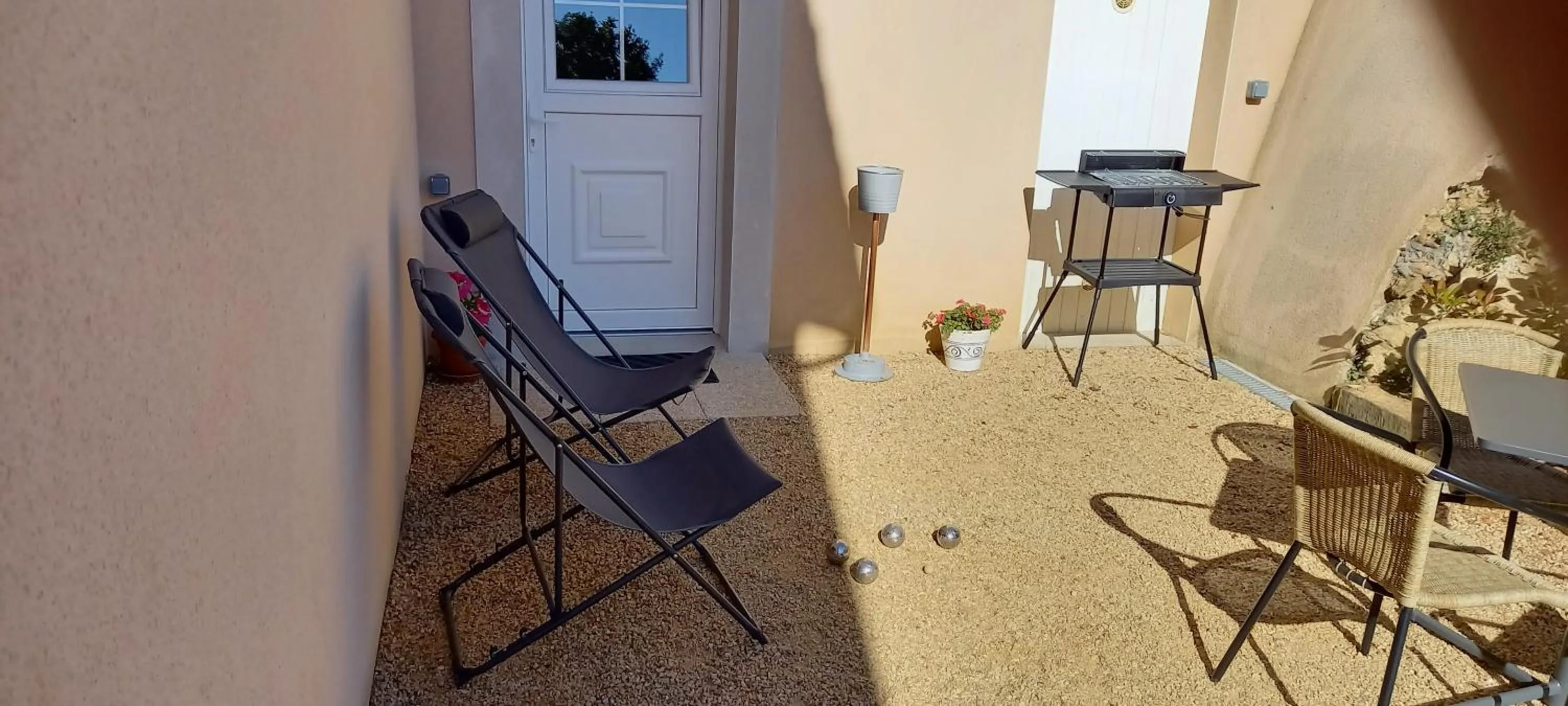 Garden in Chambre d'hôte chez Nathalie & Roland