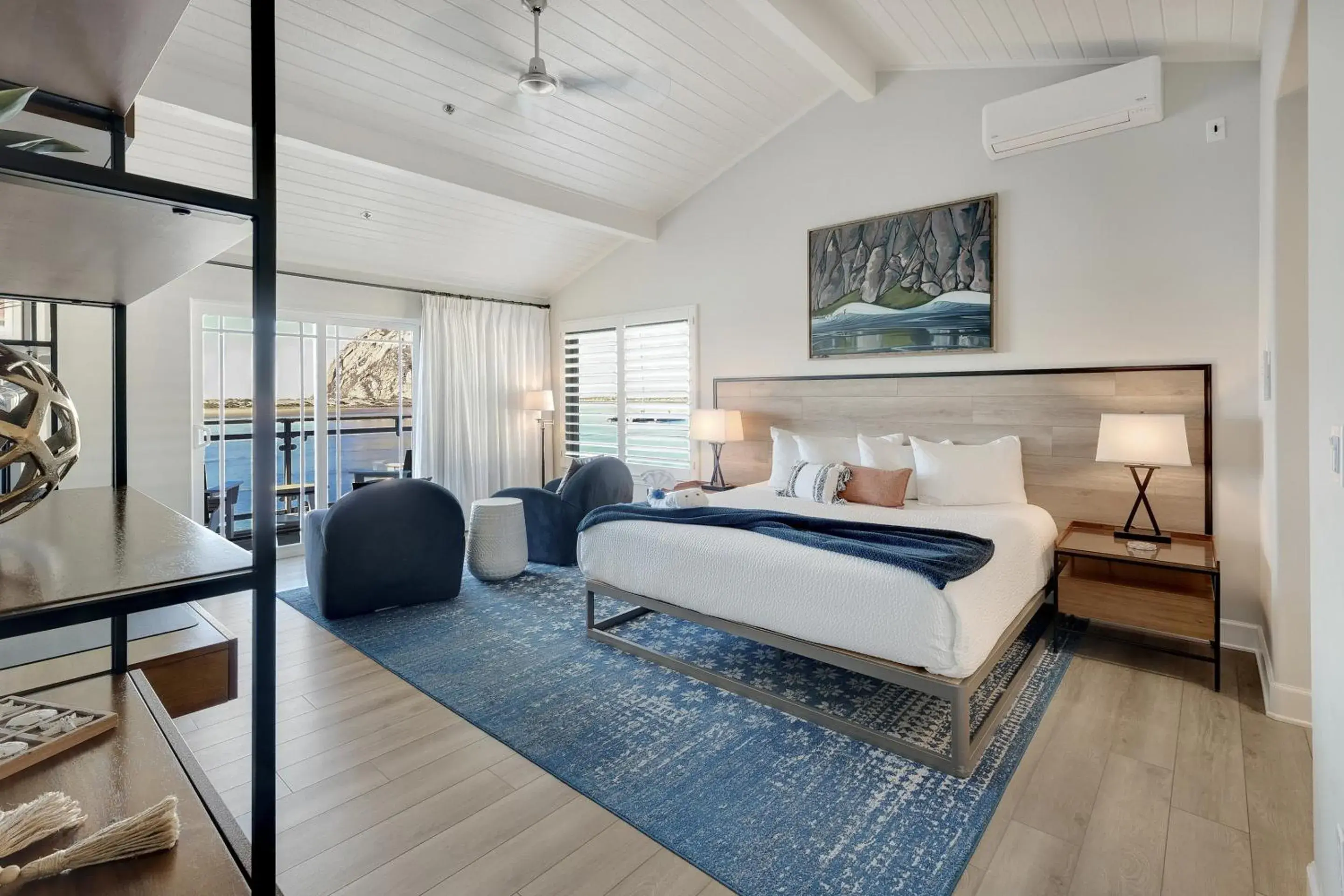 Superior Suite in Anderson Inn Superior Suite in Anderson Inn