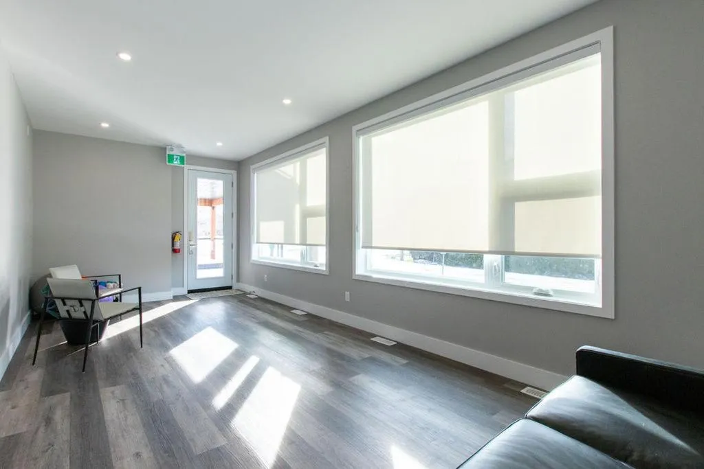 Living room in 107 Birchview Trail