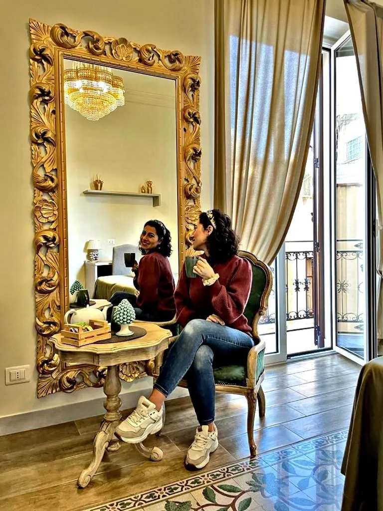 People in Kèramos Luxury Rooms