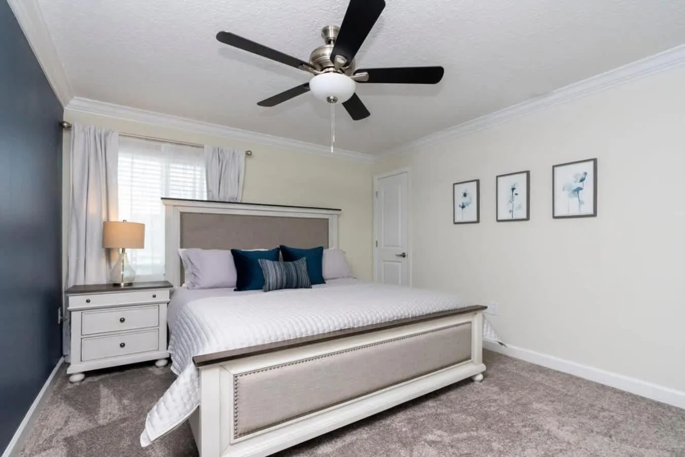 Bed in Stunning 5 Bd w/ Pool Close to Disney 2905