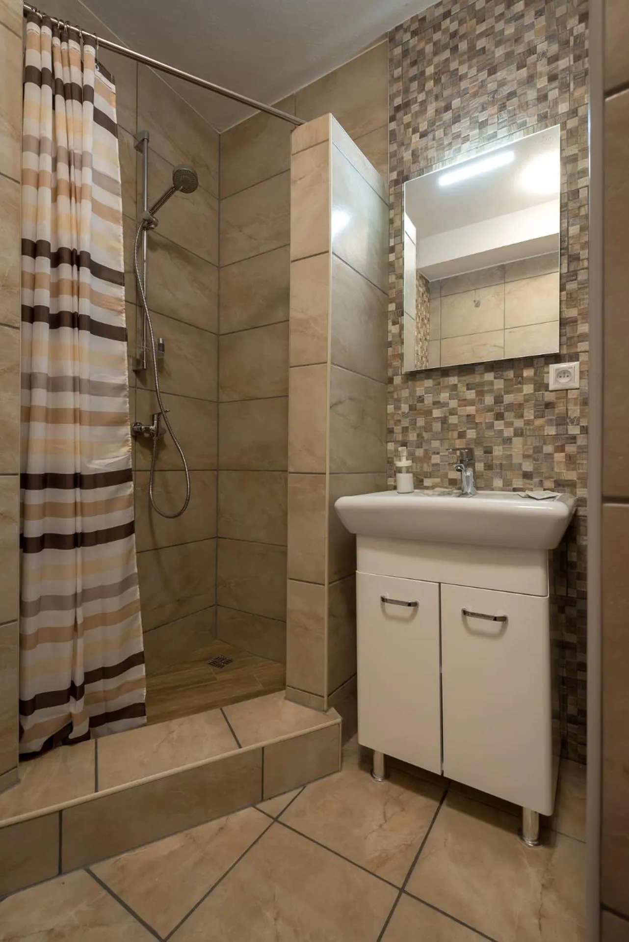 Bathroom in Symple apartments