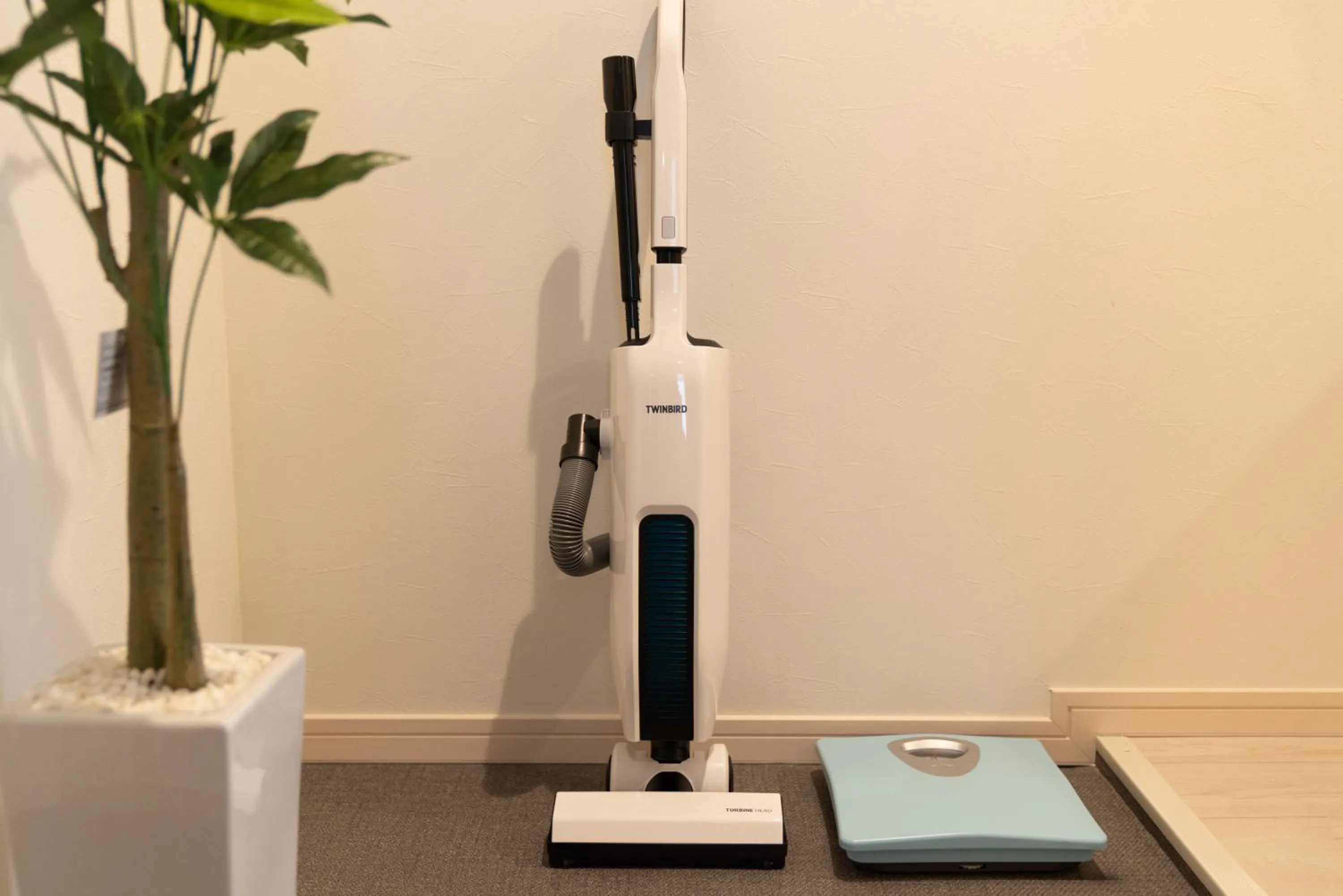 OSAKA SUNSHINE TOWER33 l