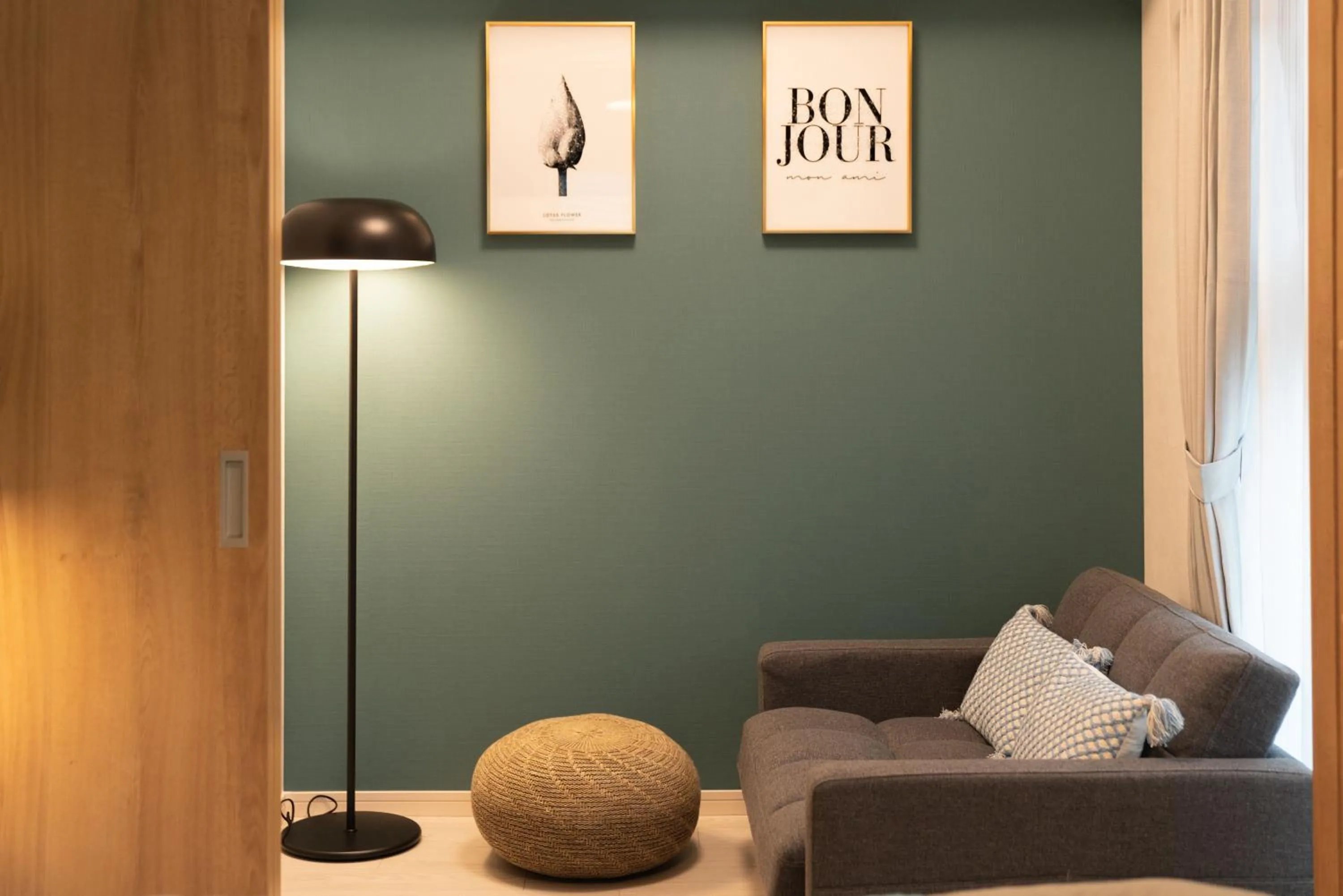 OSAKA SUNSHINE TOWER33 l