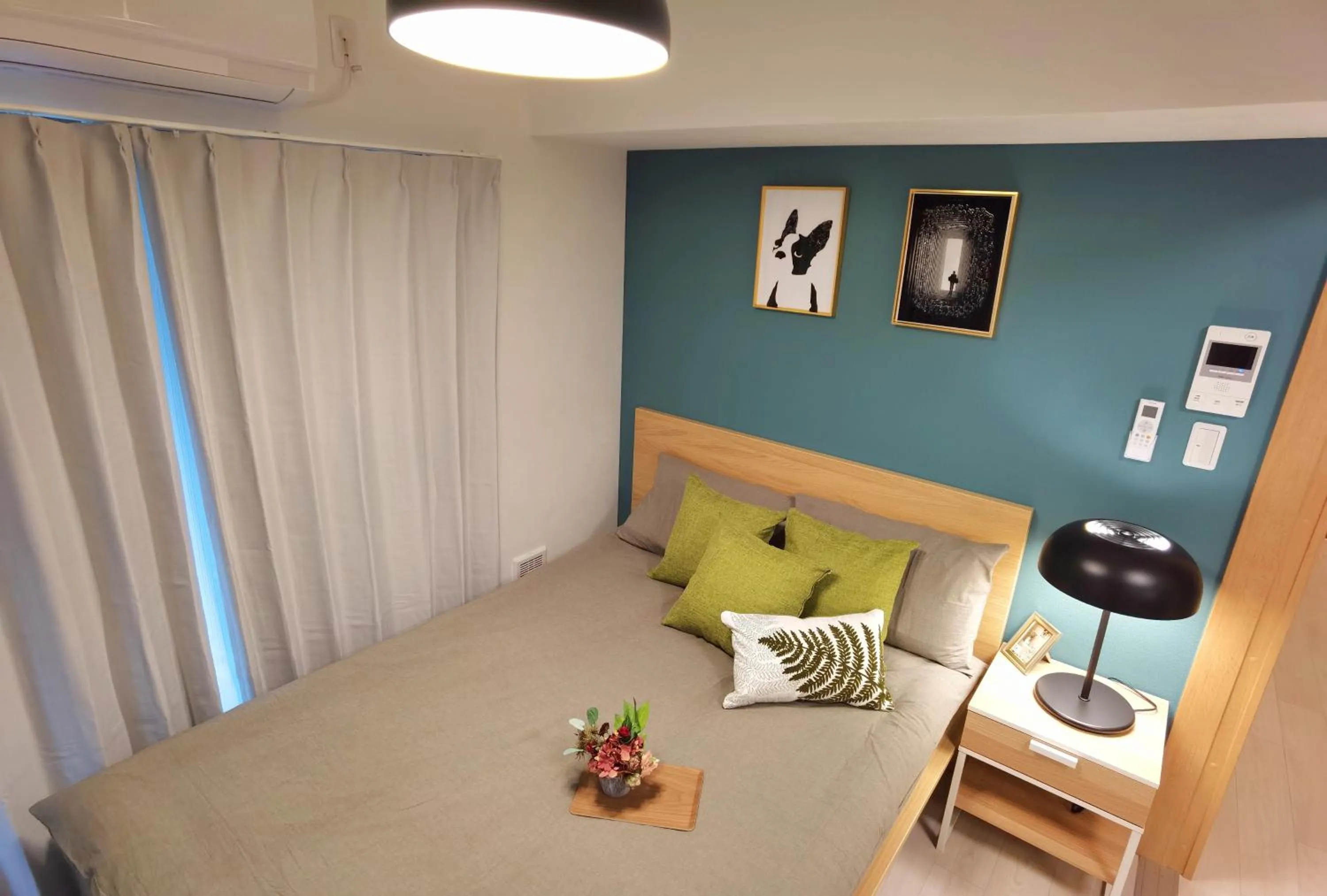 Bed in OSAKA SUNSHINE TOWER33 l