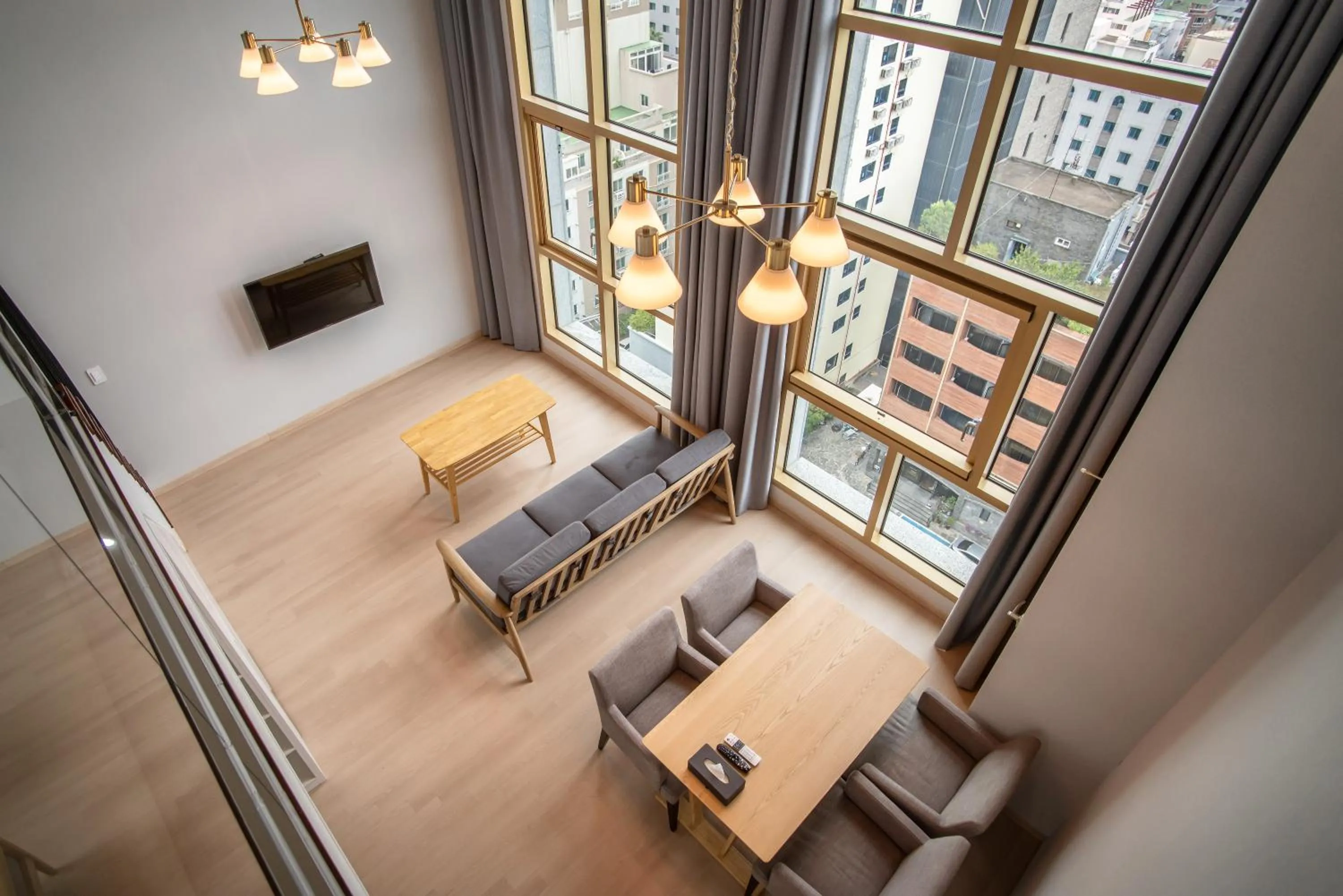 Living room in Jeju Central Park Residence
