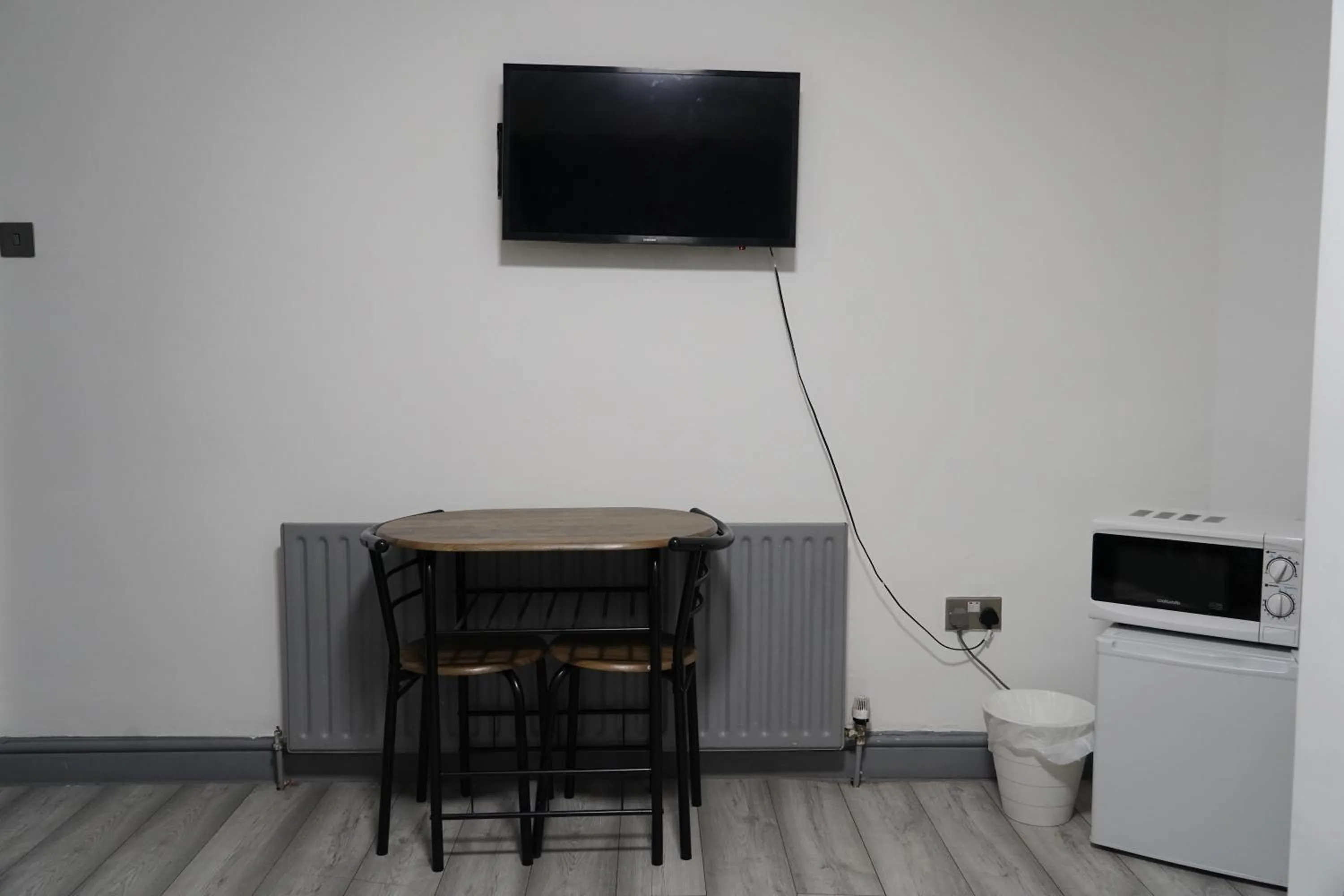 Hills View Apartments