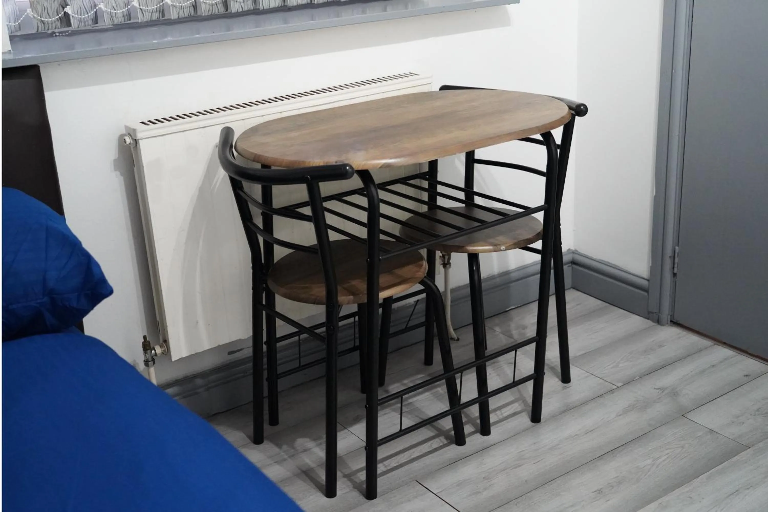 Hills View Apartments