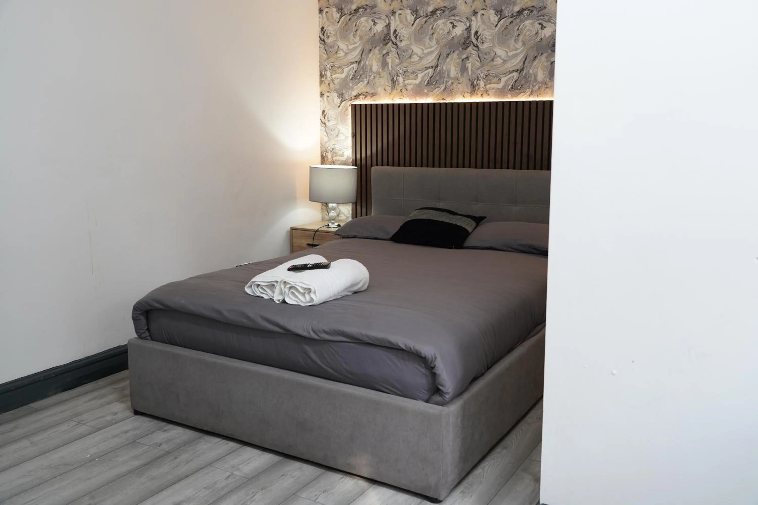 Bed in Hills View Apartments