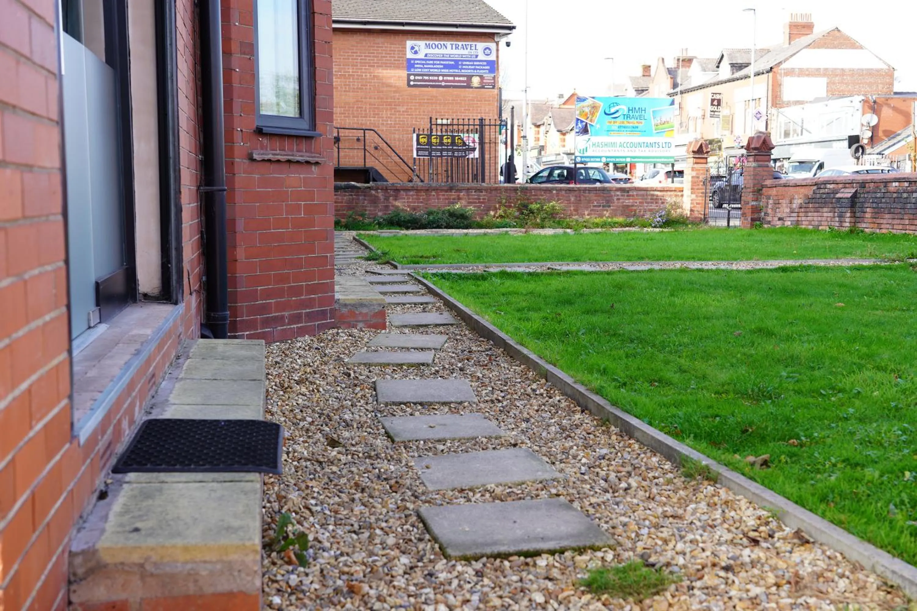 Property building in Hills View Apartments