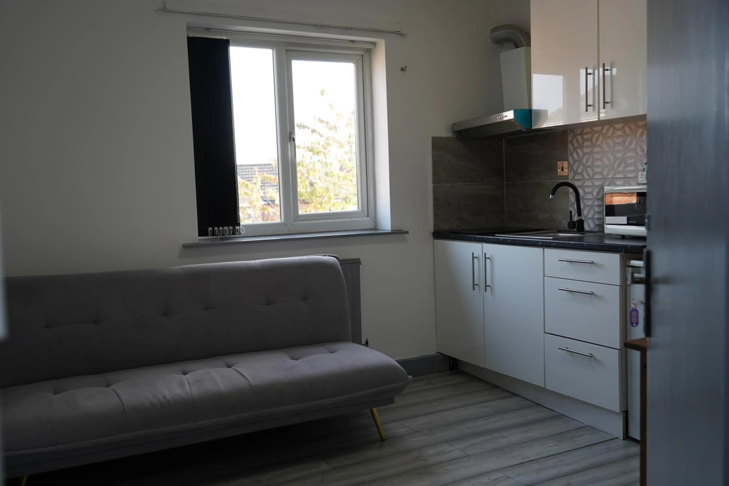 Hills View Apartments