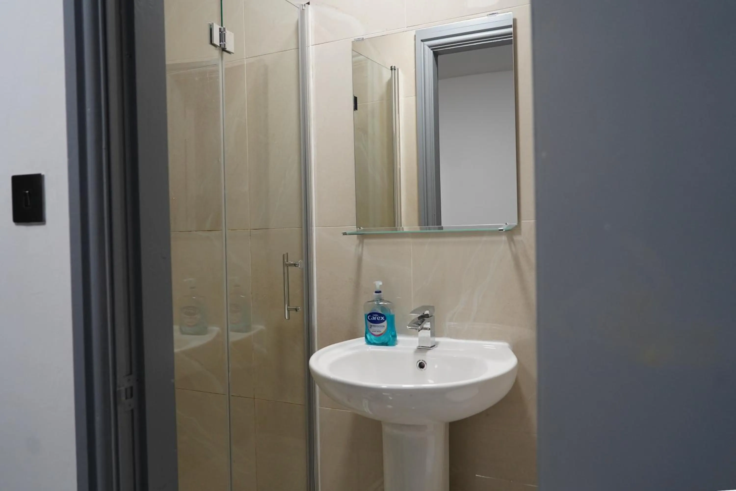 Hills View Apartments