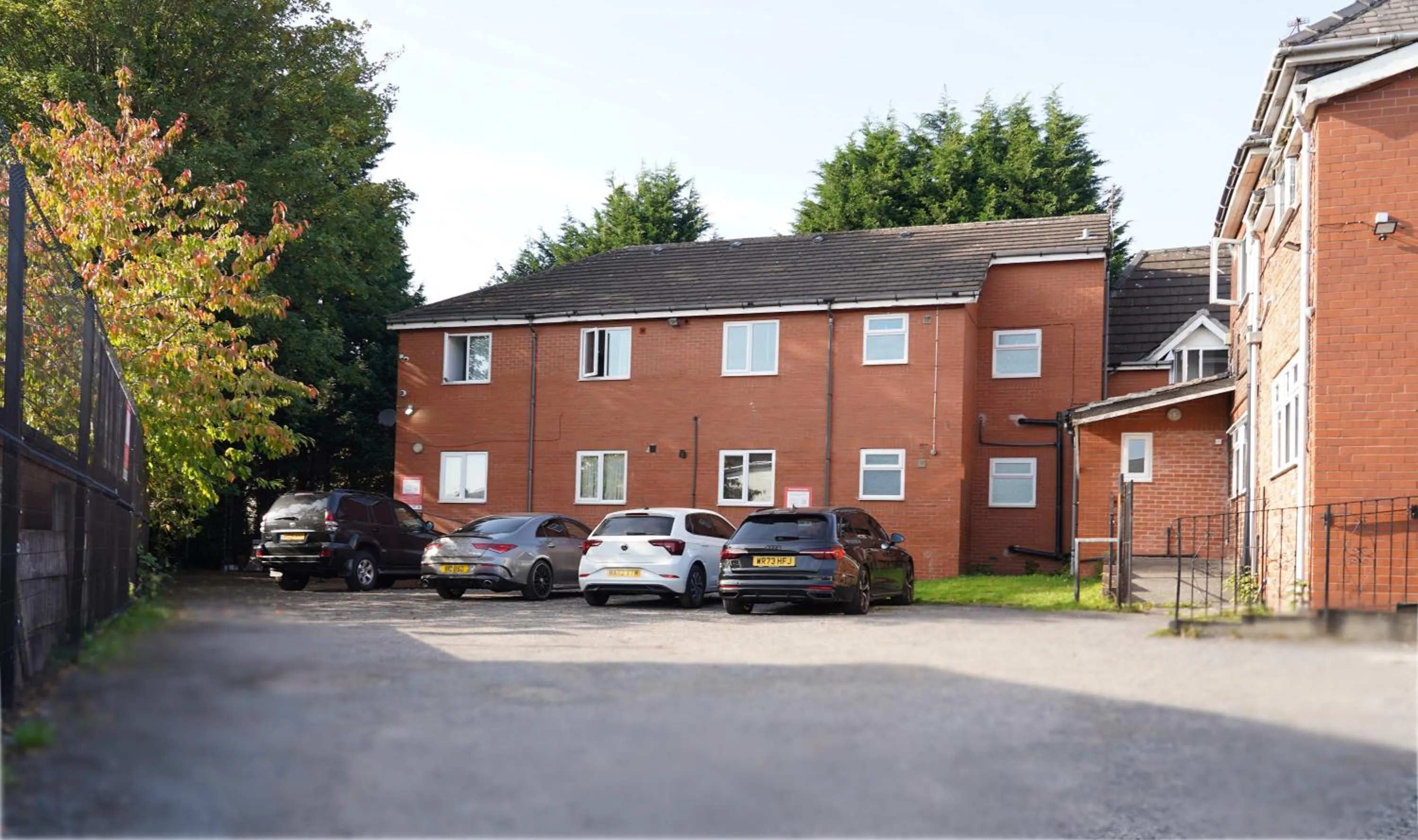 Hills View Apartments