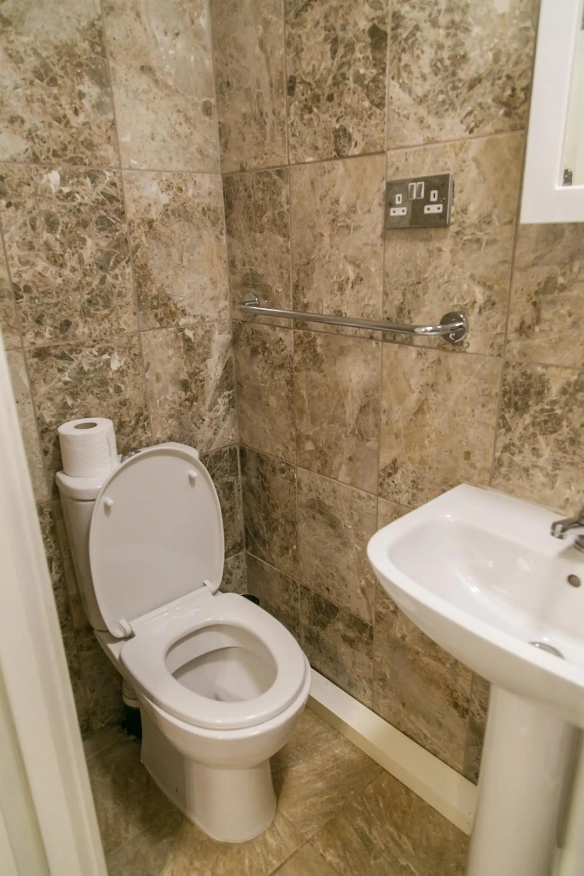 Toilet in Hills View Apartments