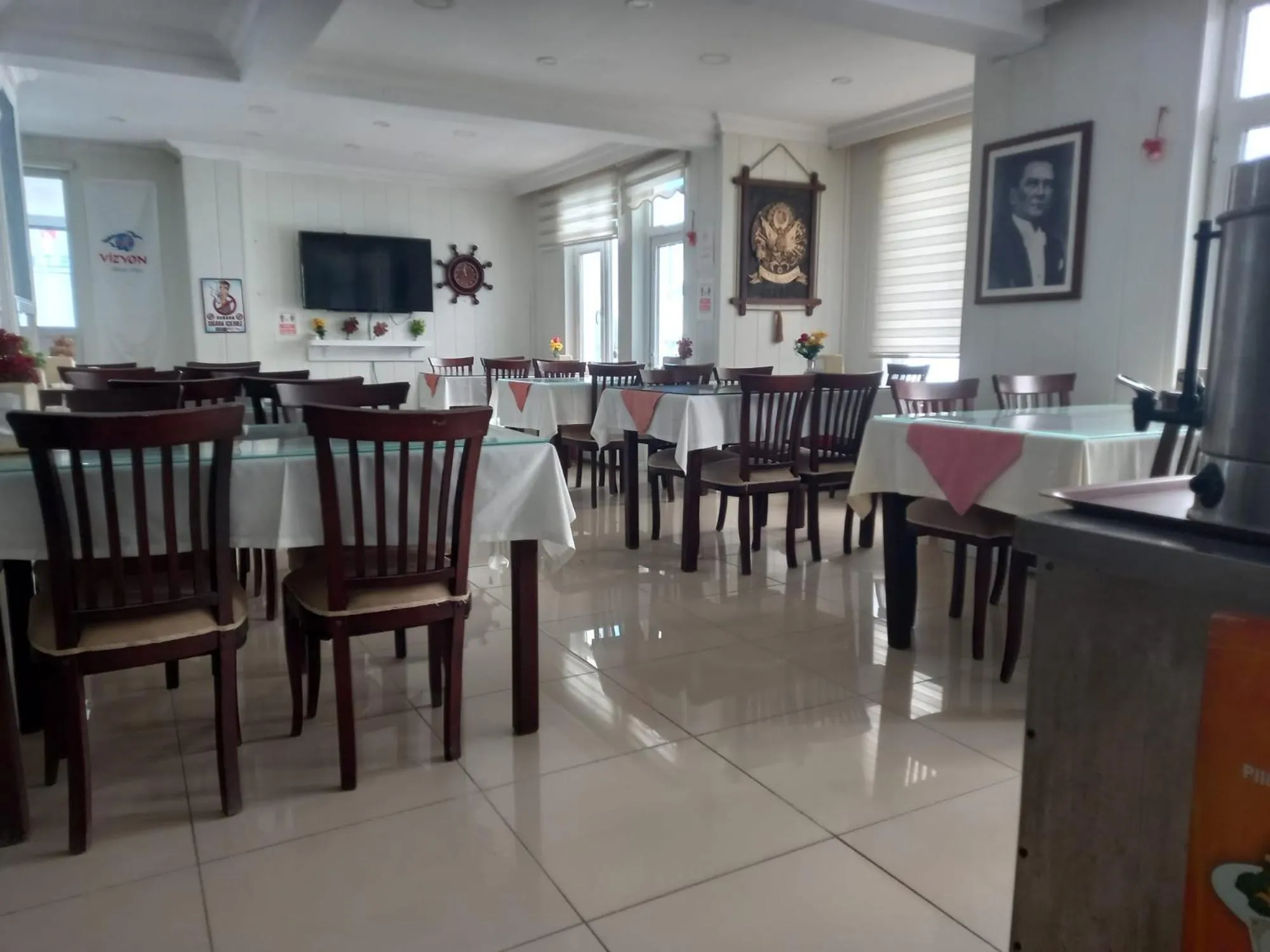 Restaurant/places to eat in VİZYON RESORT HOTEL