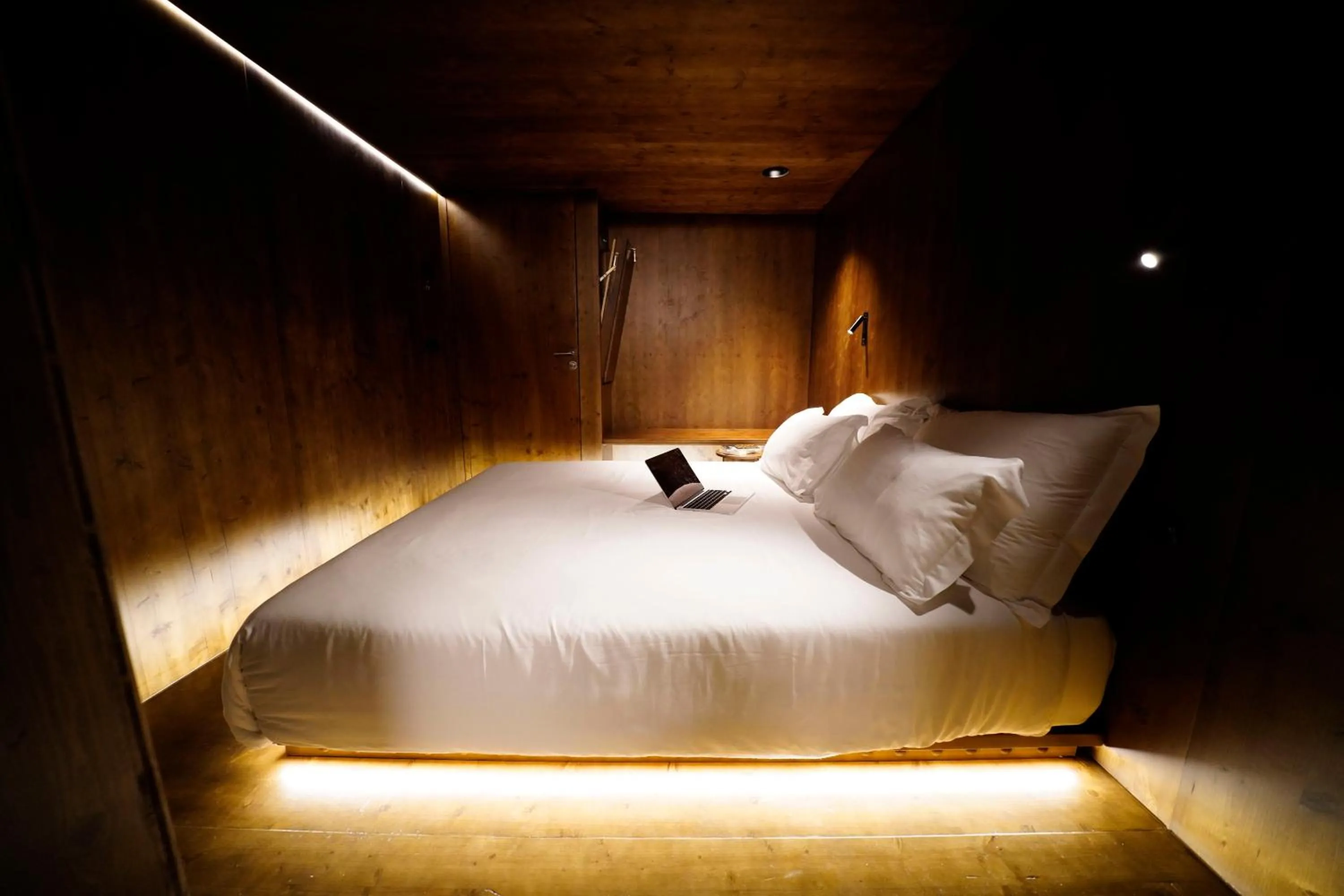 Bed in Zero Box Lodge Coimbra